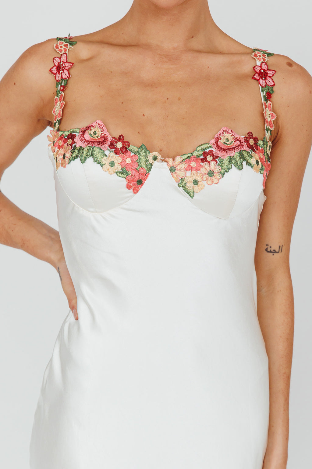 Rose Garden Floral Applique Midi Dress Oyster by Selfie Leslie