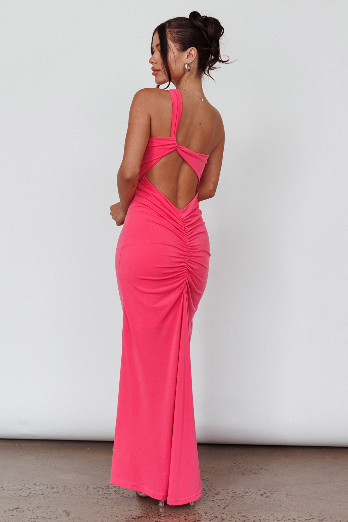 Trinny One-Shoulder Ruched Back Midi Dress Hot Pink - XL Trinny One-Shoulder Ruched Back Midi Dress Hot Pink - XL