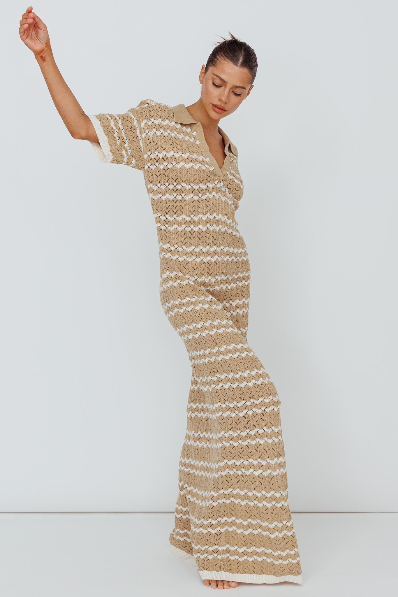 Clearwater Crochet Short Sleeve Maxi Dress Beige/White Selfie Leslie Clearwater Crochet Short Sleeve Maxi Dress Beige/White Selfie Leslie