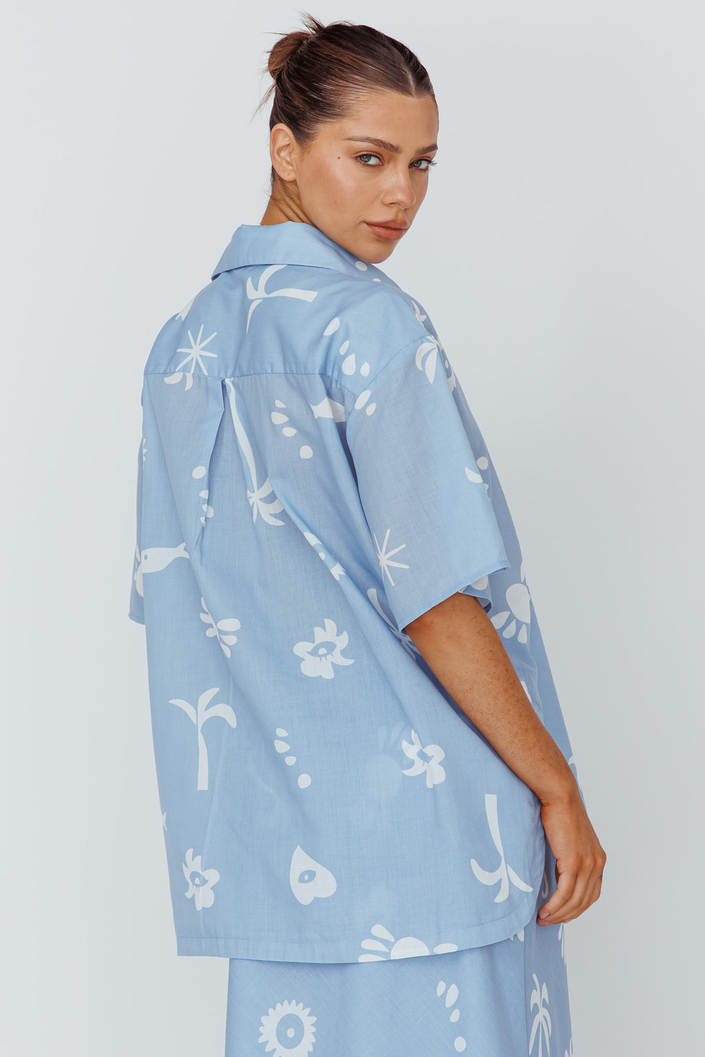 Light Aura Button Up Shirt Print Blue White by Selfie Leslie