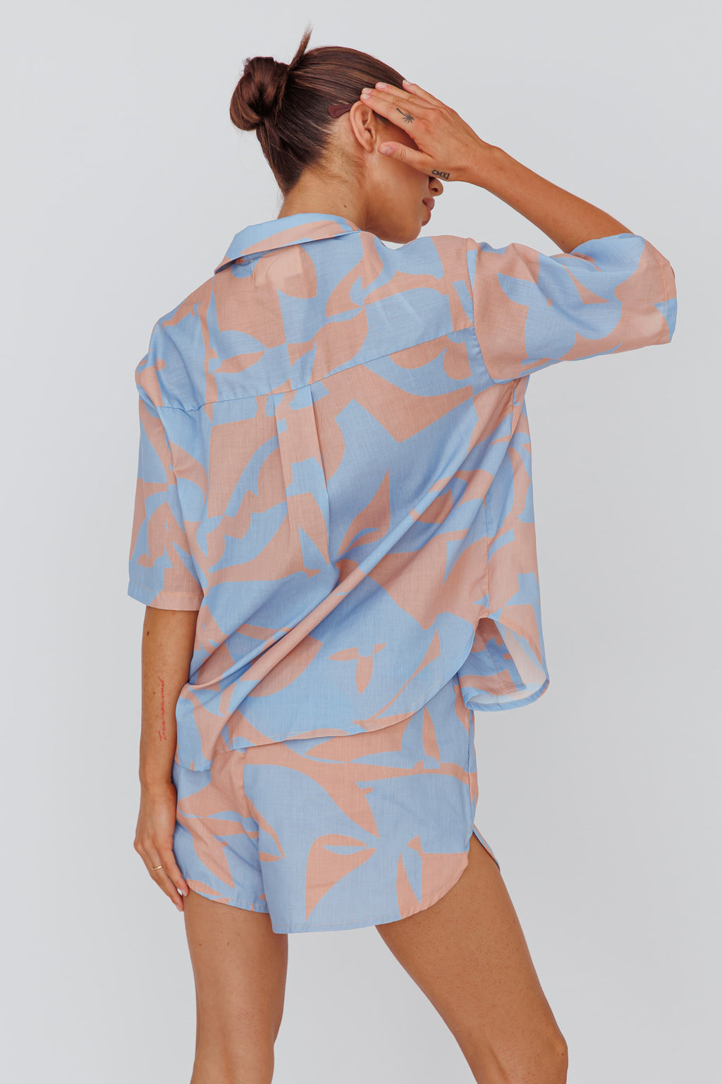 On Vacay Button-Up Shirt Print Blue by Selfie Leslie