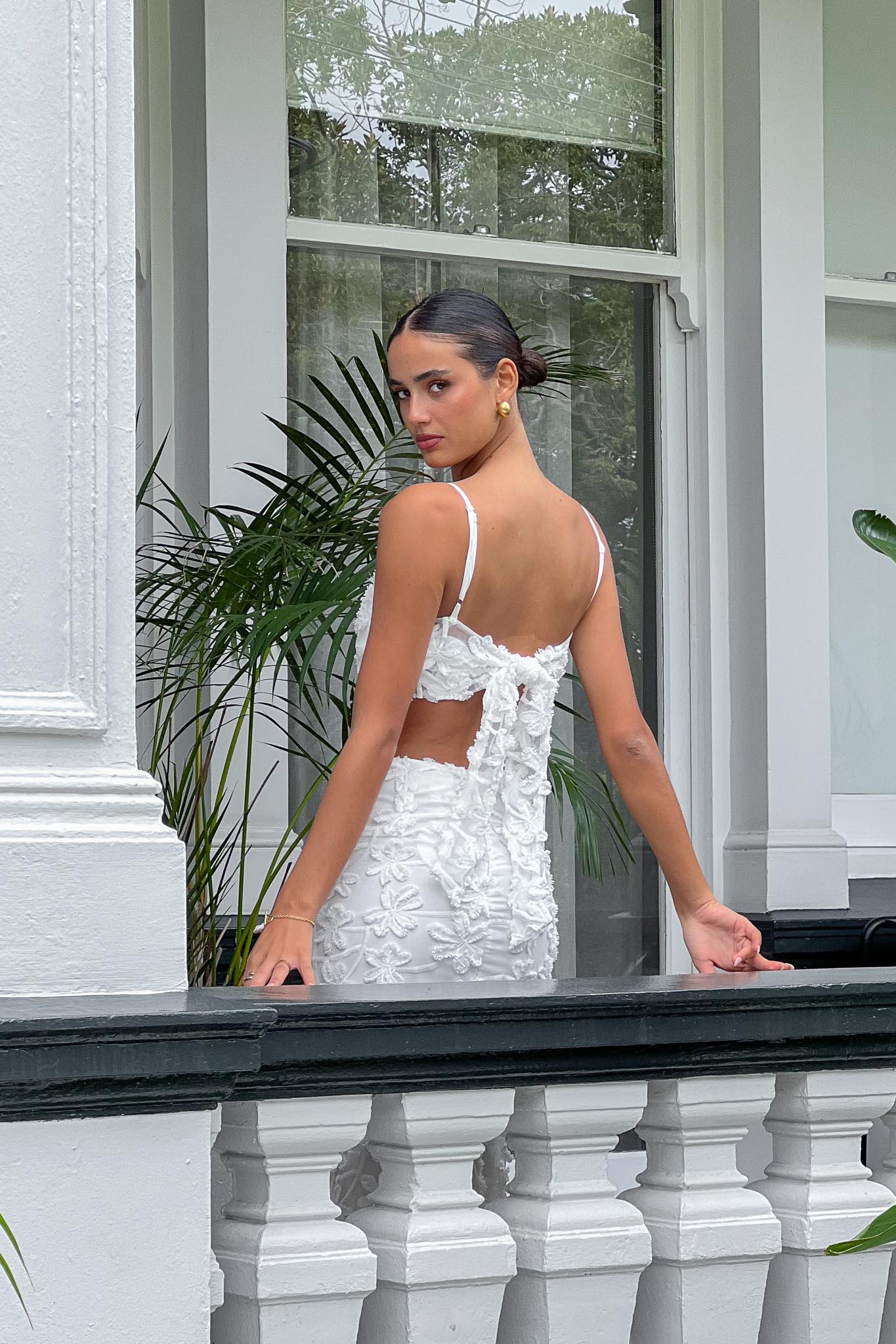 Casi Tied Back Crop Top Embroidered White | Selfie Leslie
