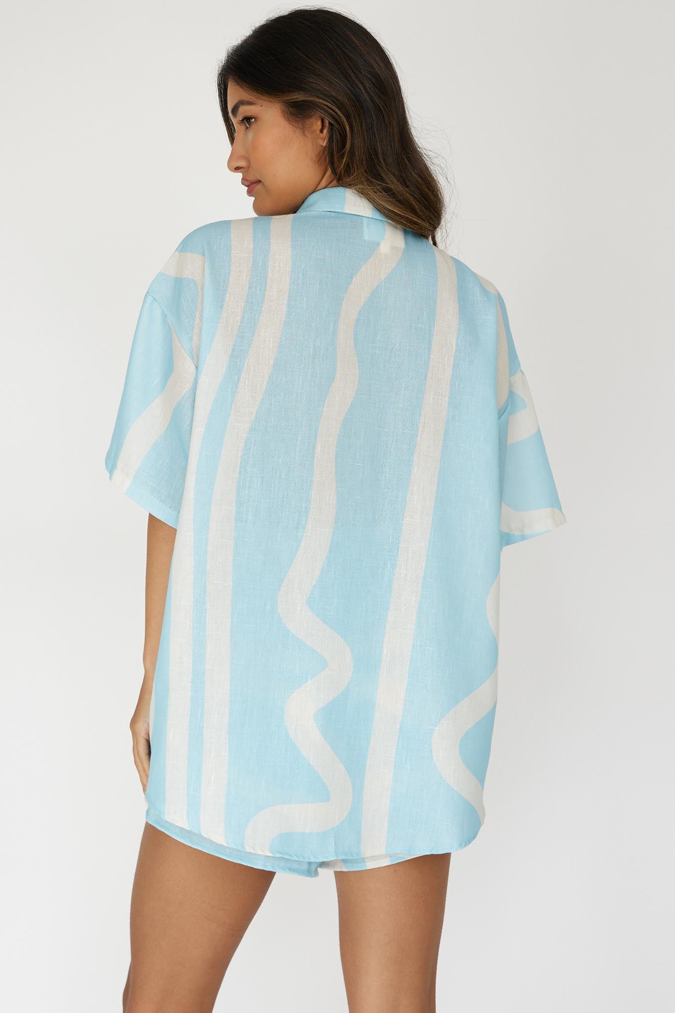 Cora Button-Up Shirt Print Baby Blue by Selfie Leslie
