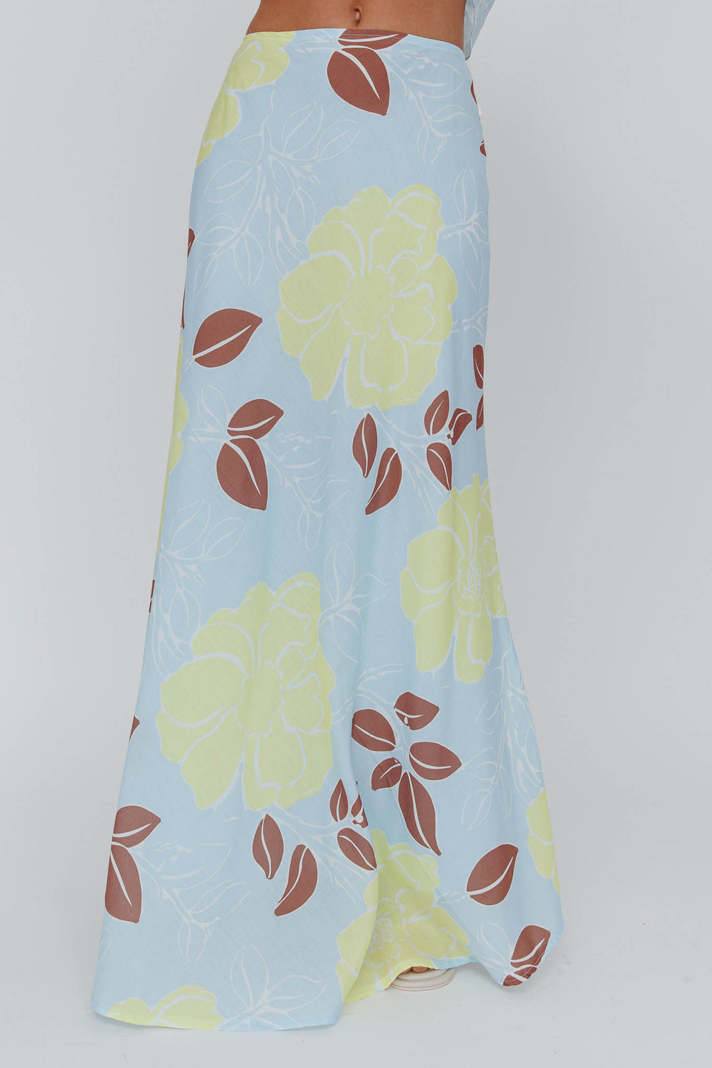 Kika Maxi Skirt Floral Blue by Selfie Leslie