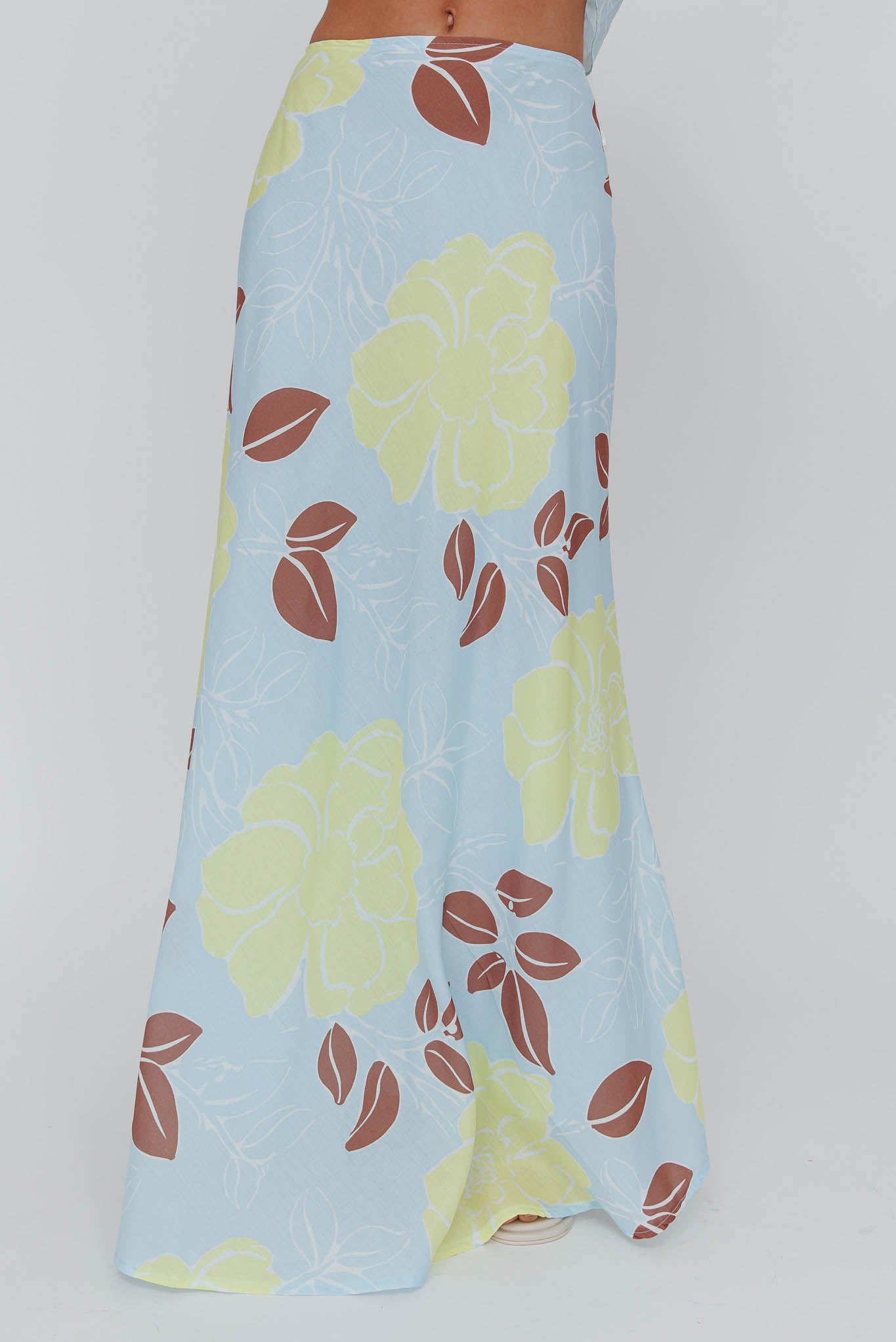 Kika Maxi Skirt Floral Blue by Selfie Leslie