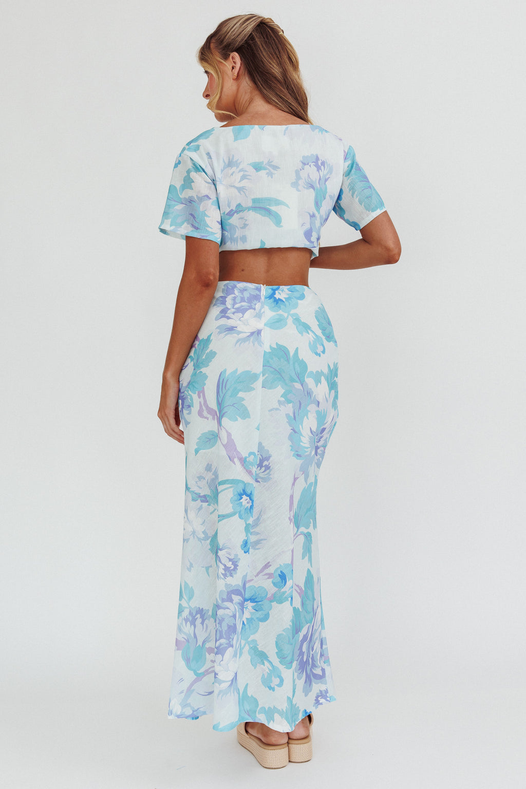 La Vie Floral Maxi Skirt Floral Blue by Selfie Leslie
