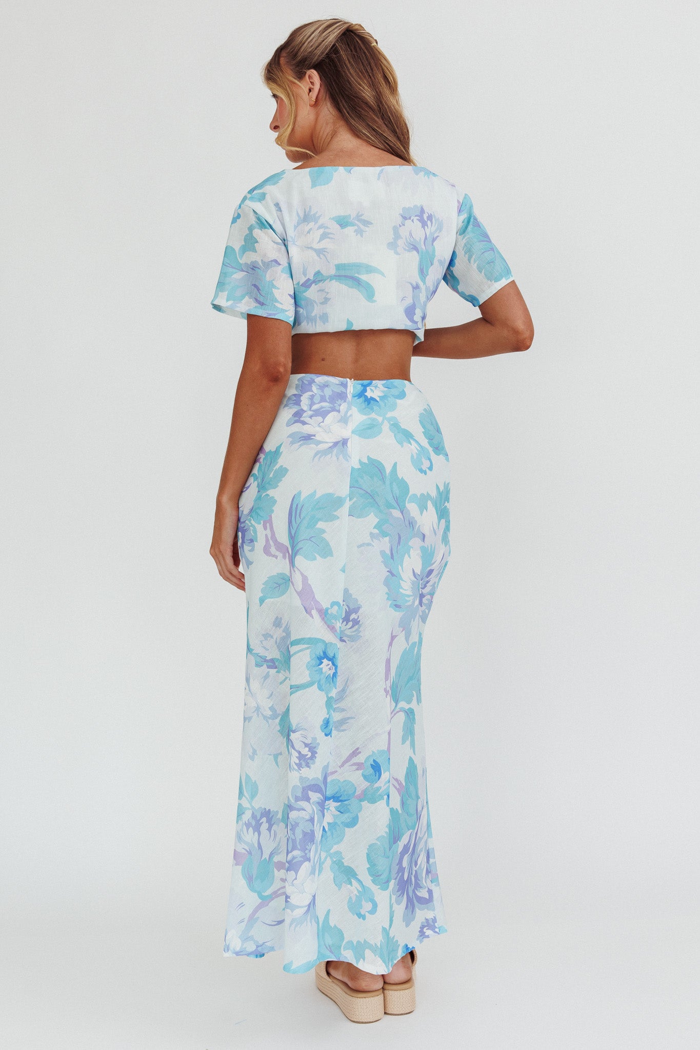 La Vie Floral Maxi Skirt Floral Blue by Selfie Leslie