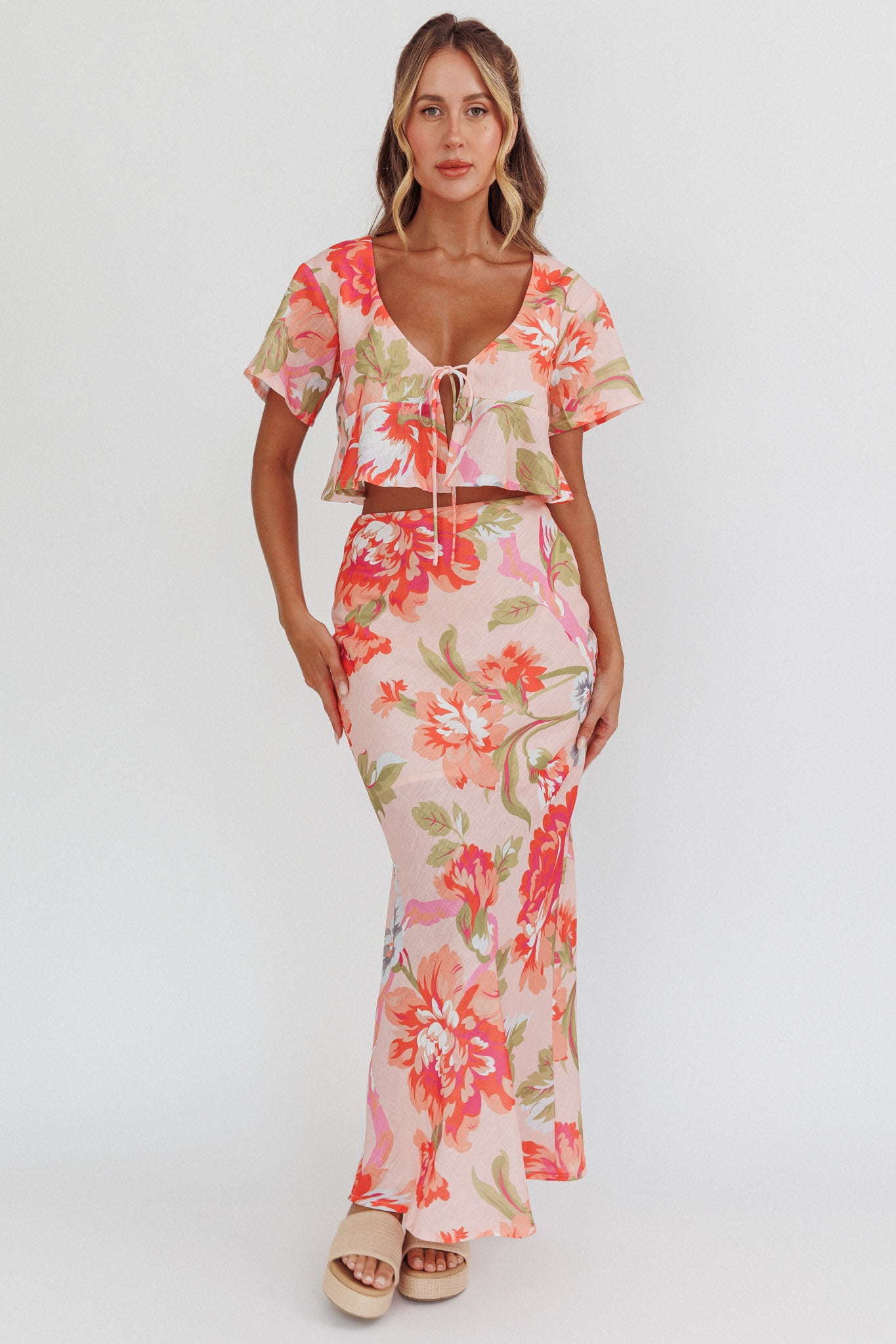 La Vie Floral Maxi Skirt Peach by Selfie Leslie