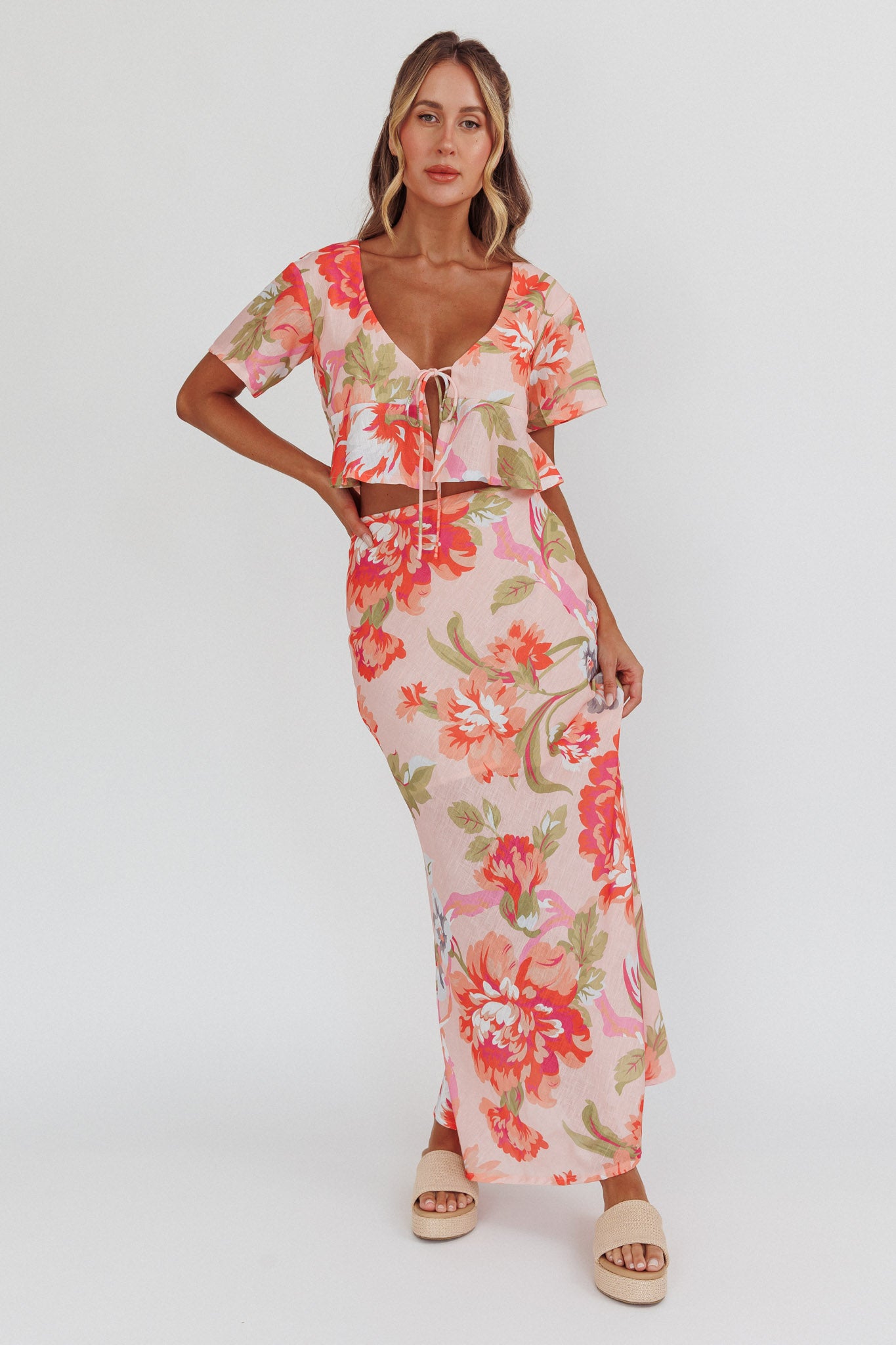 La Vie Floral Maxi Skirt Peach by Selfie Leslie