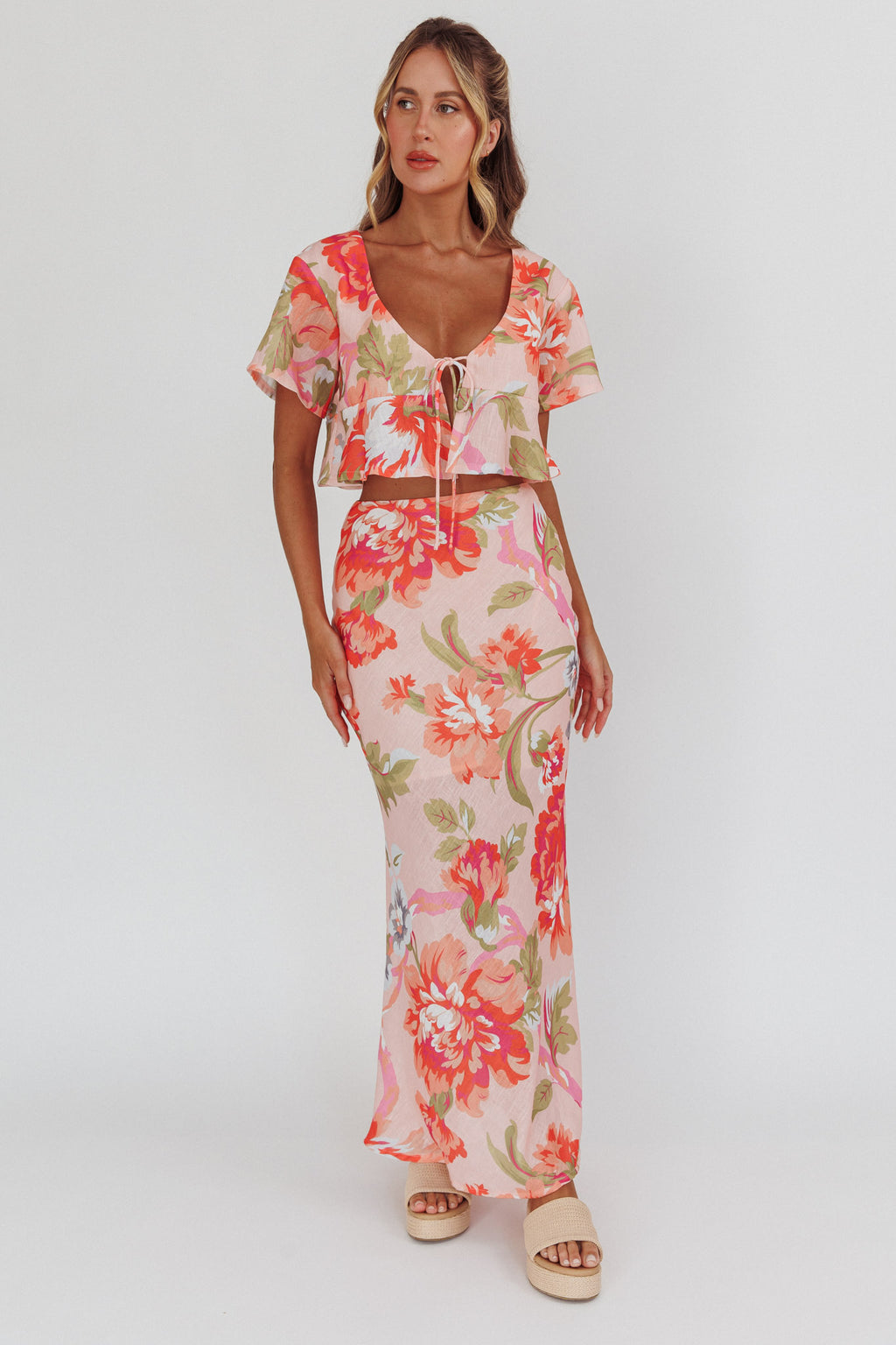 La Vie Floral Maxi Skirt Peach by Selfie Leslie