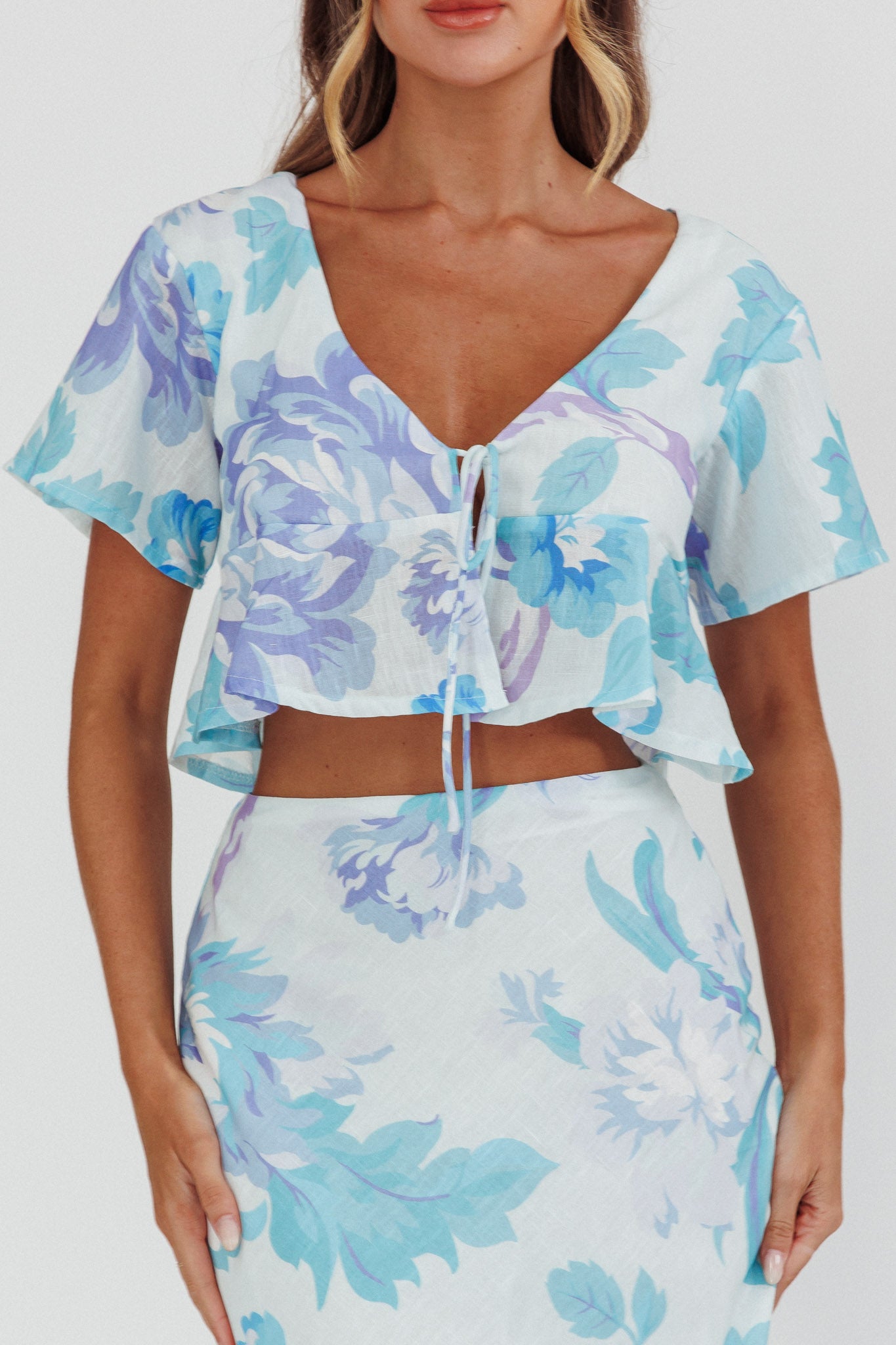 La Vie Tied Bust Crop Top Floral Blue by Selfie Leslie