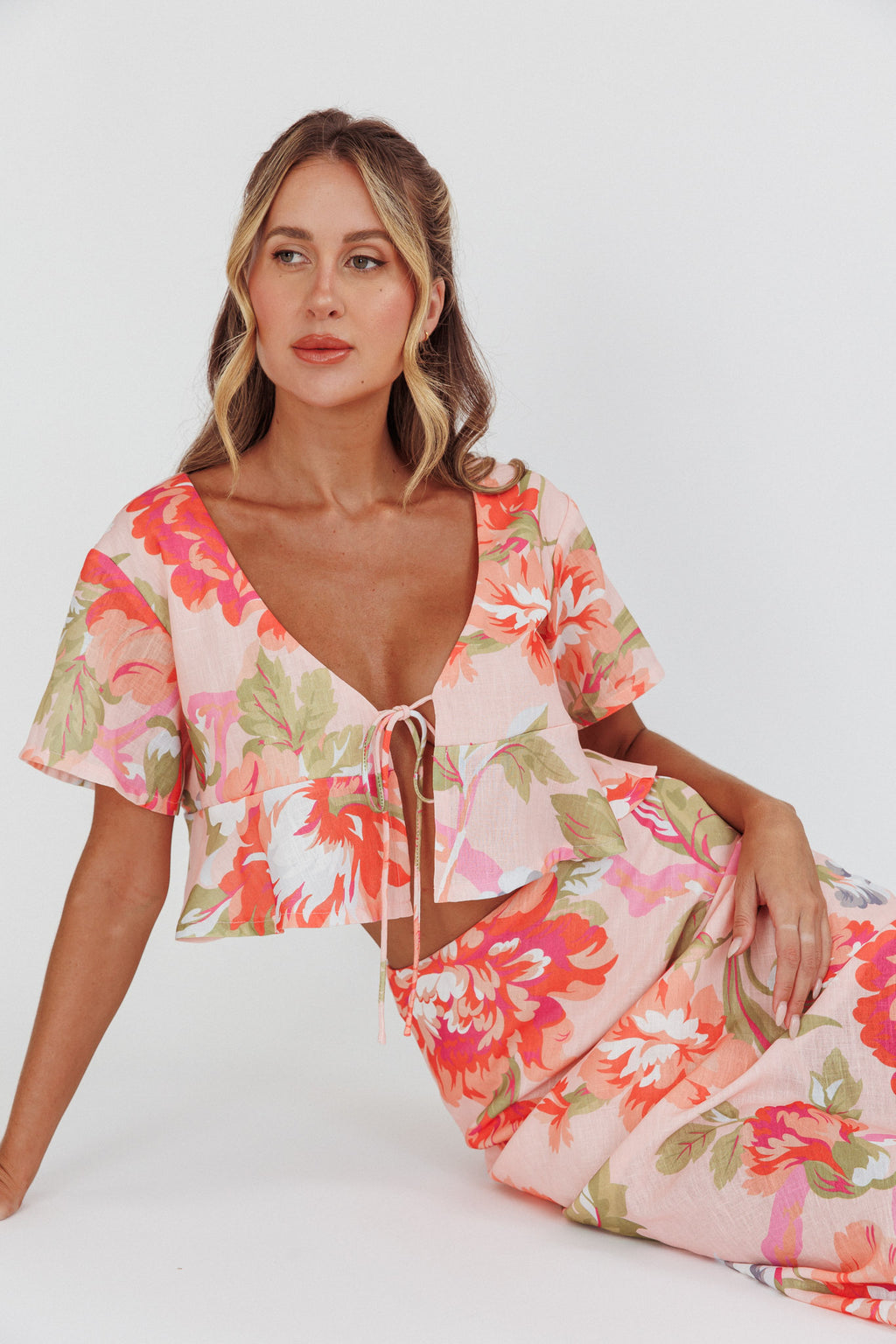 La Vie Tied Bust Crop Top Floral Peach by Selfie Leslie