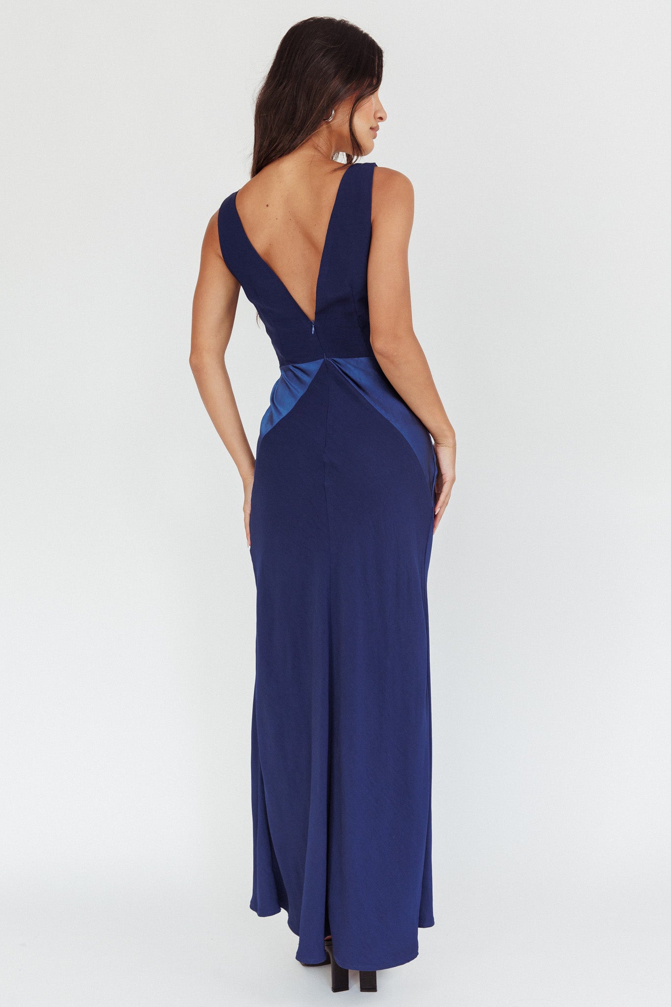 Soul Fire V-Neck Maxi Dress Navy Selfie Leslie Soul Fire V-Neck Maxi Dress Navy Selfie Leslie