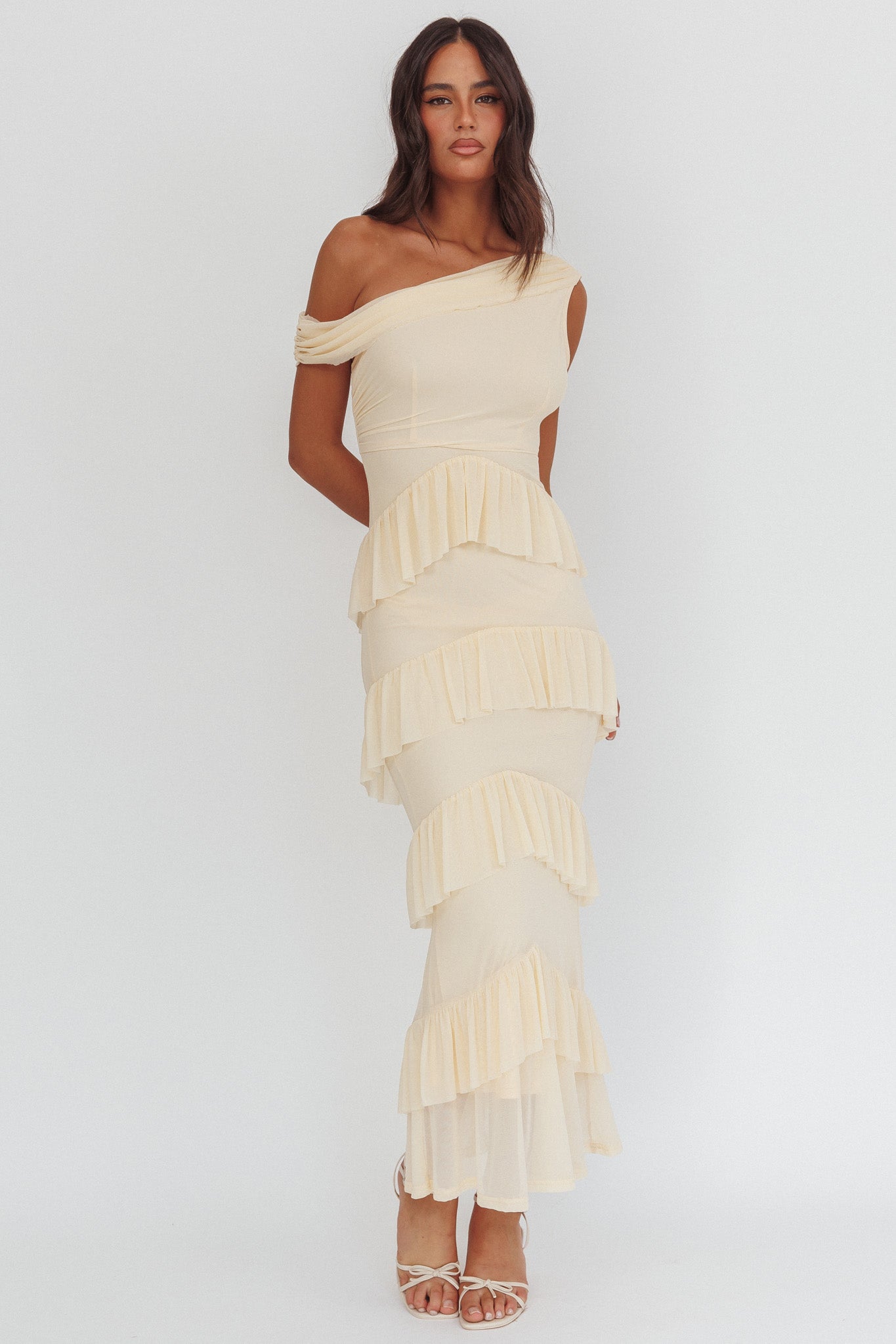betseys butterfly maxi dress cream Anaisa Asymmetric Neckline Frill YGroup_mens-court layered construction provides added Off-the-Shoulder Mini Short Satin Size:X Small