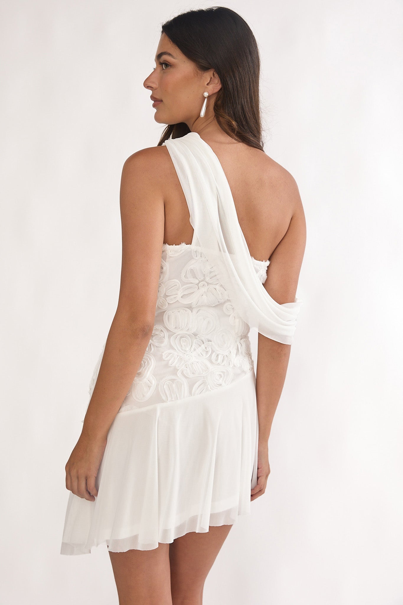 Anaisa One-Shoulder Draped Mini Dress Embellished Off White - XL Anaisa One-Shoulder Draped Mini Dress Embellished Off White - XL