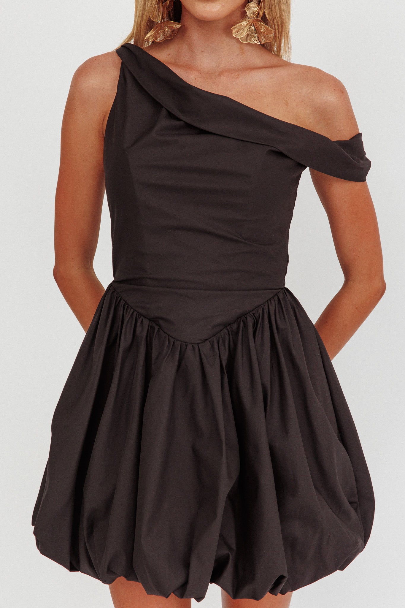 Celinda Asymmetric Neckline Balloon Mini Dress Black by Selfie Leslie