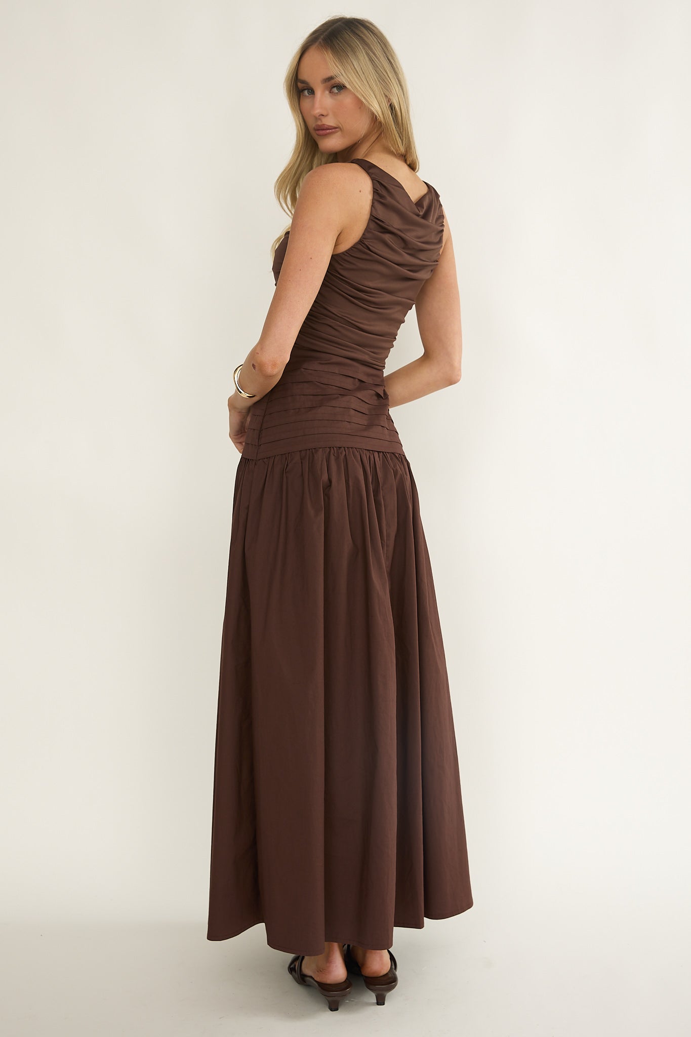 Dalayla Sleeveless Pintuck Maxi Dress Chocolate Selfie Leslie Dalayla Sleeveless Pintuck Maxi Dress Chocolate Selfie Leslie