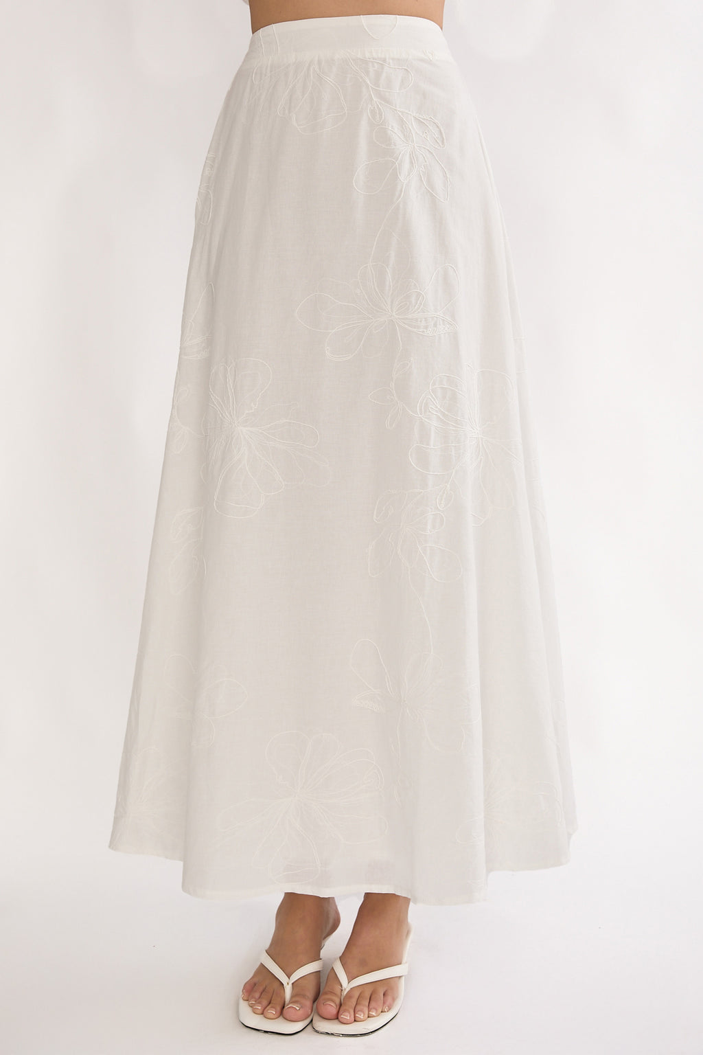 Under The Moons A-Line Maxi Skirt White by Selfie Leslie