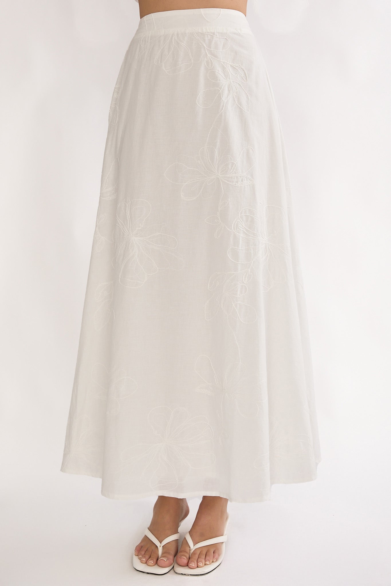 Under The Moons A-Line Maxi Skirt White by Selfie Leslie