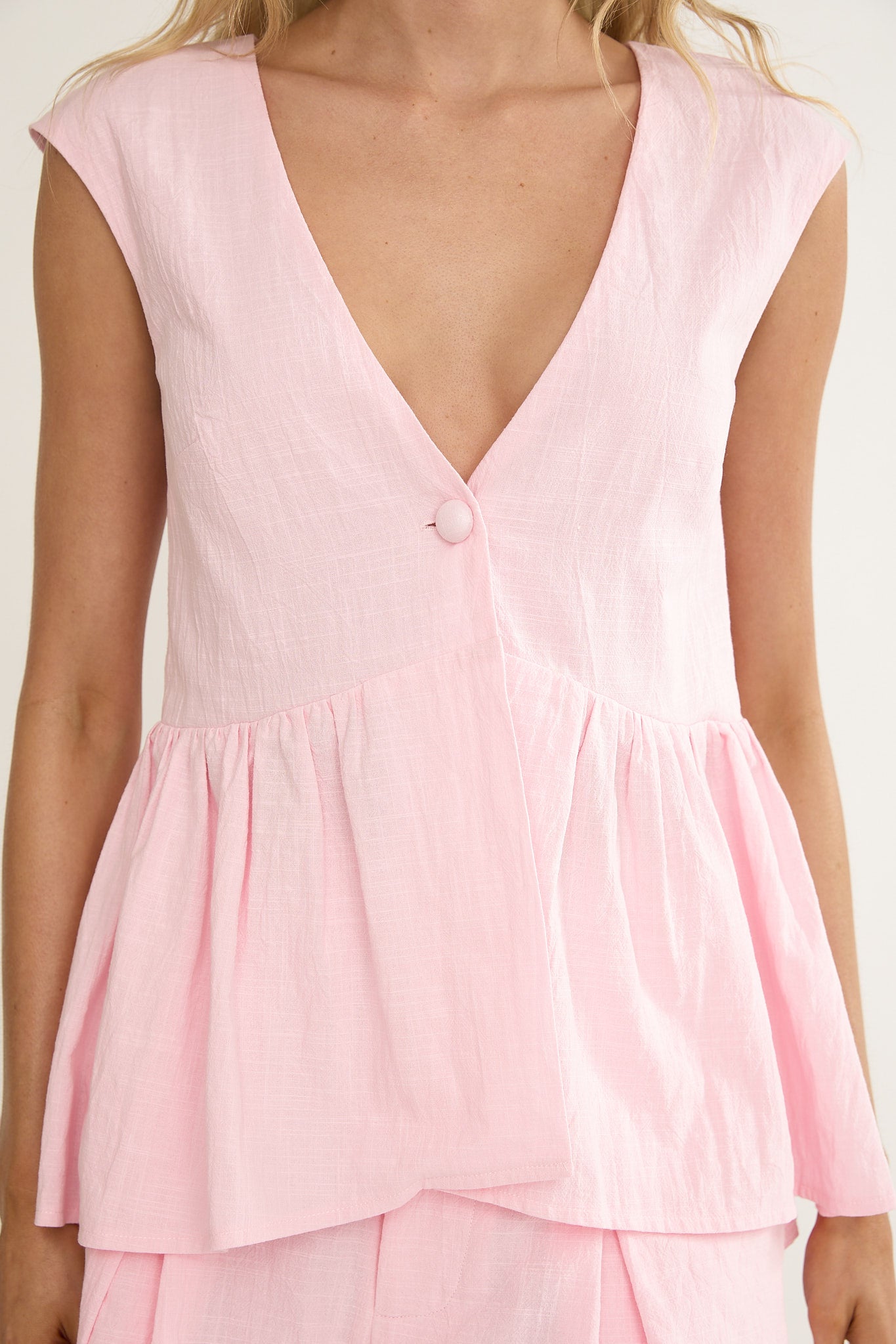 Florrie Button Flounce Top Rosewater by Selfie Leslie