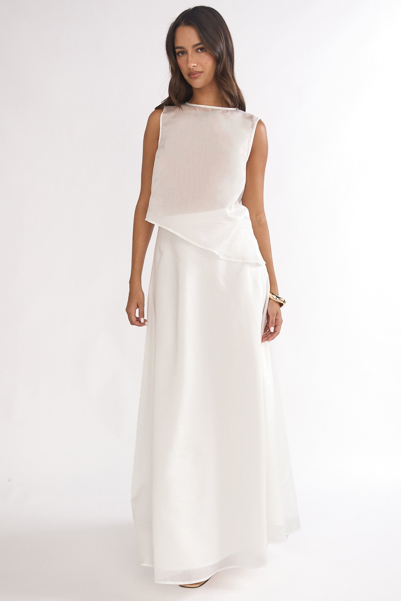 Lemora Asymmetric Hem Top White by Selfie Leslie