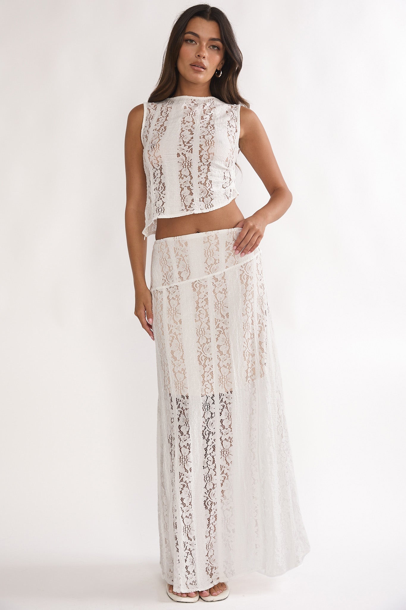 Eleesa Maxi Skirt Lace White