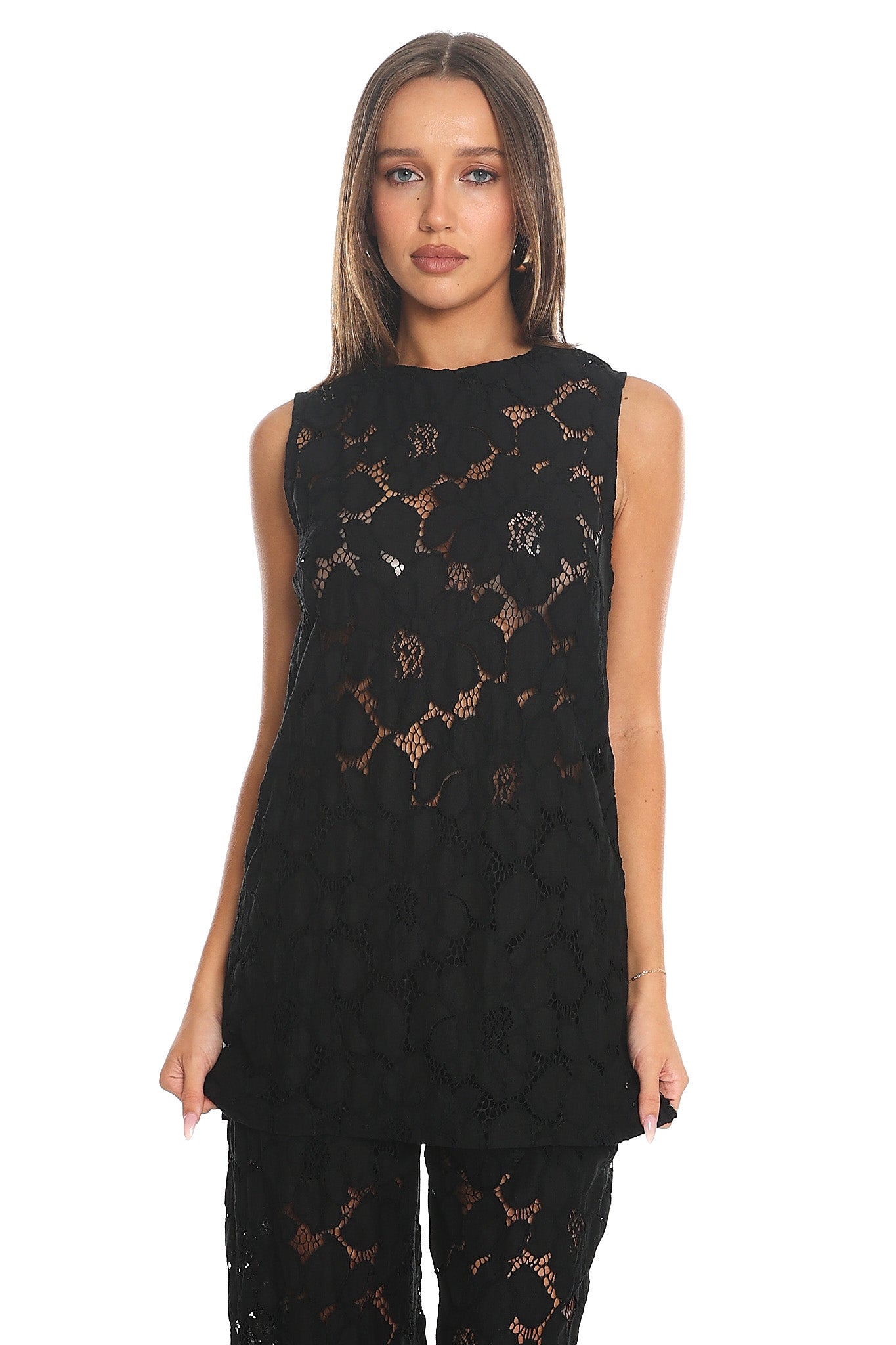 Belmara 3D Floral Lace Top Black