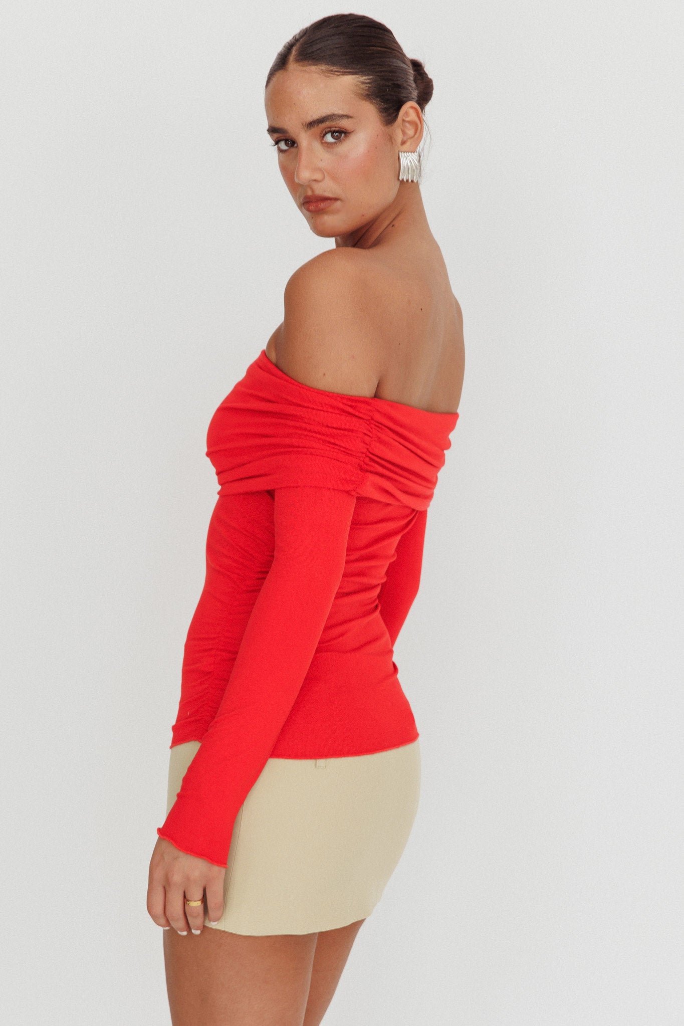 Ricki Off-Shoulder Long Sleeve Top Red | Selfie Leslie