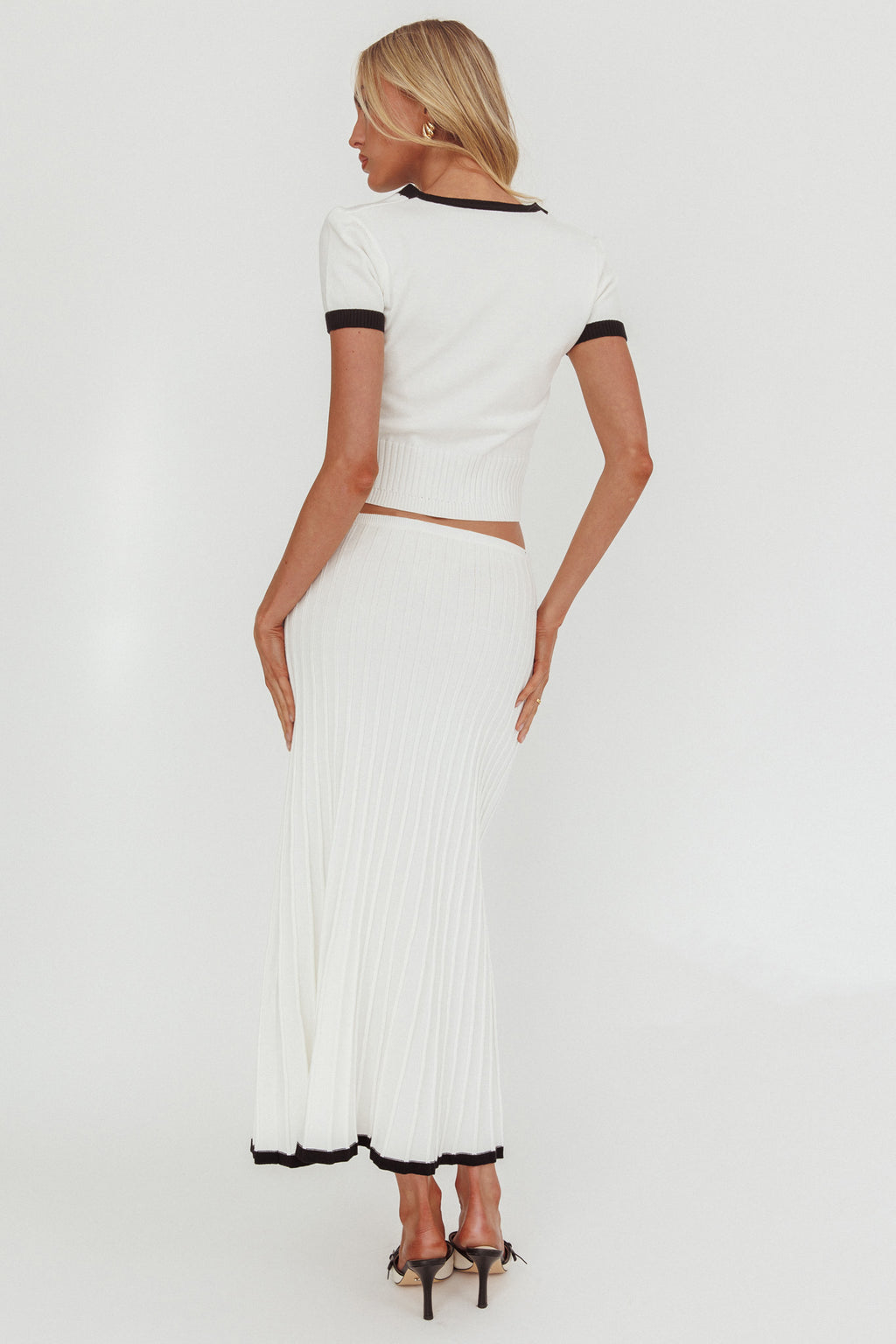 Yaeli Ribbed Knit Maxi Skirt White by Selfie Leslie