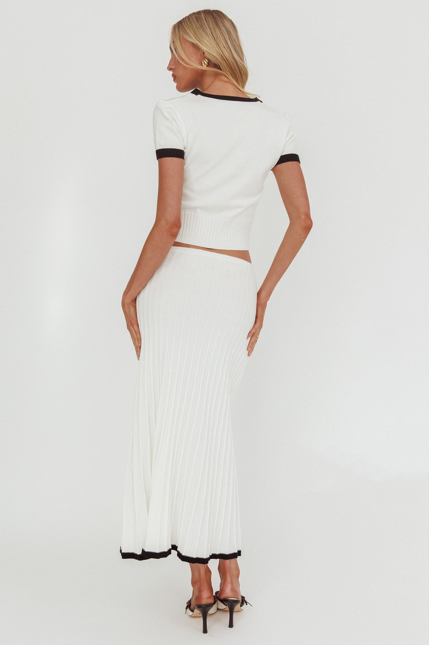 Yaeli Ribbed Knit Maxi Skirt White by Selfie Leslie