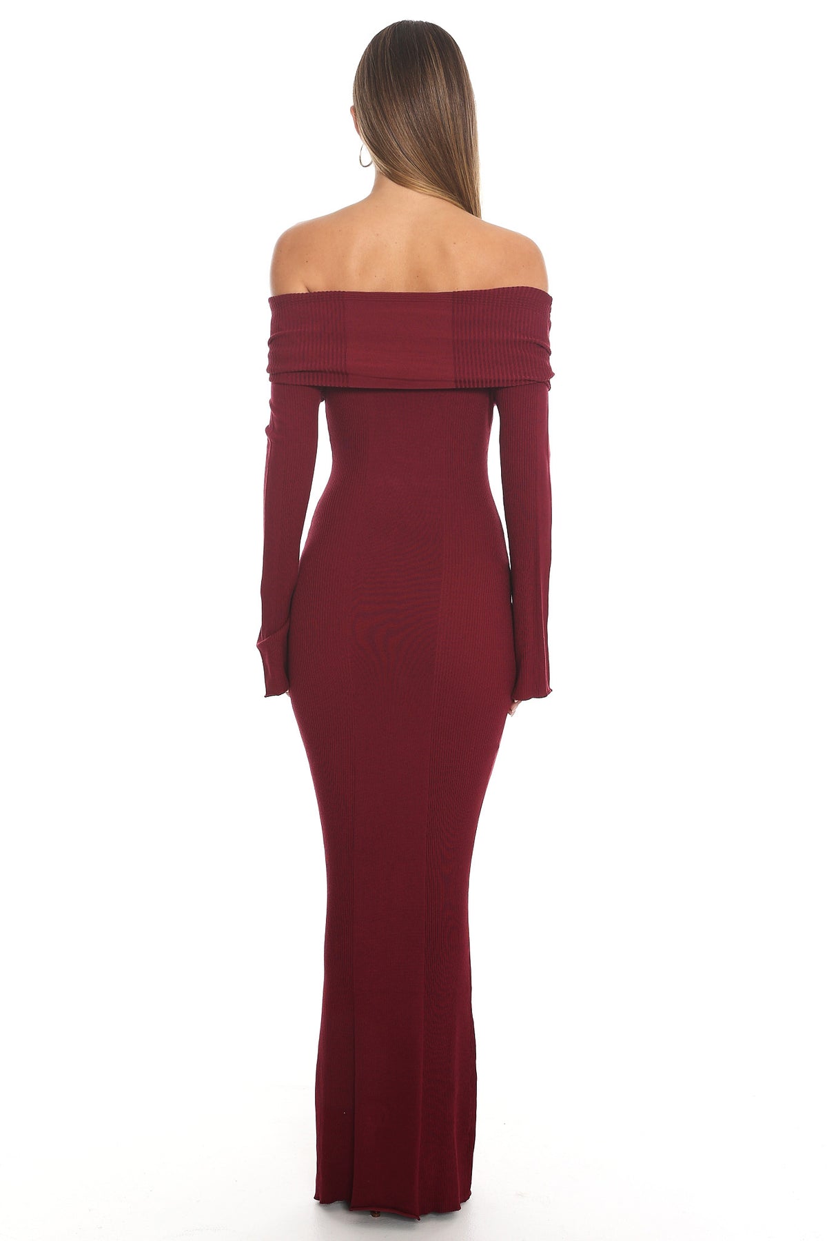 Aloura Off-Shoulder Ribbed Knit Maxi Dress Wine