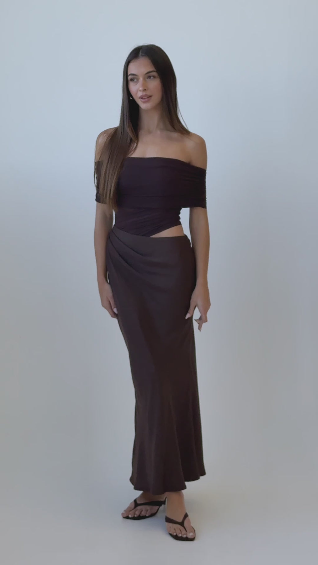 Lorely Off-Shoulder Midi Dress Chocolate