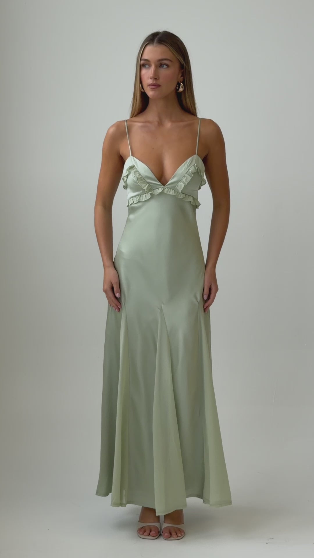 Caryn Frill Trim Godet Maxi Dress Sage | Selfie Leslie