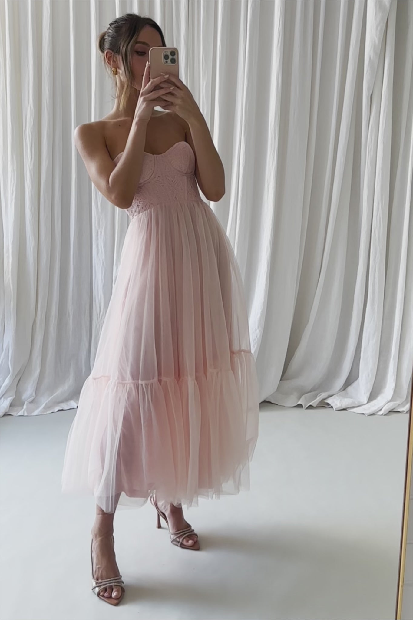pink tulle midi dress Clementine Rose Floral Ruffled square neckline and square back for a framed Lace & Beads Bridesmaid Madison