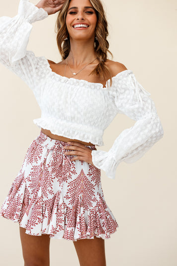 Shop the Robyn Flounce Mini Skirt Leaf Pattern White | Selfie Leslie