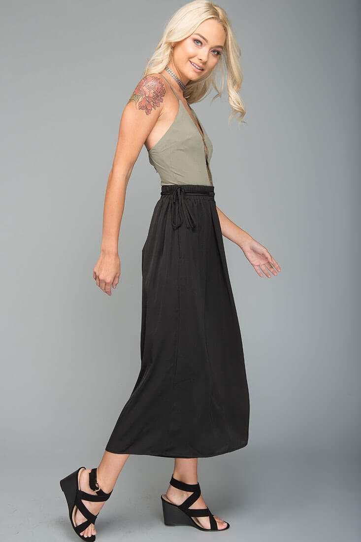 Lucy Loose Fit Wide Leg Pants Black by Selfie Leslie