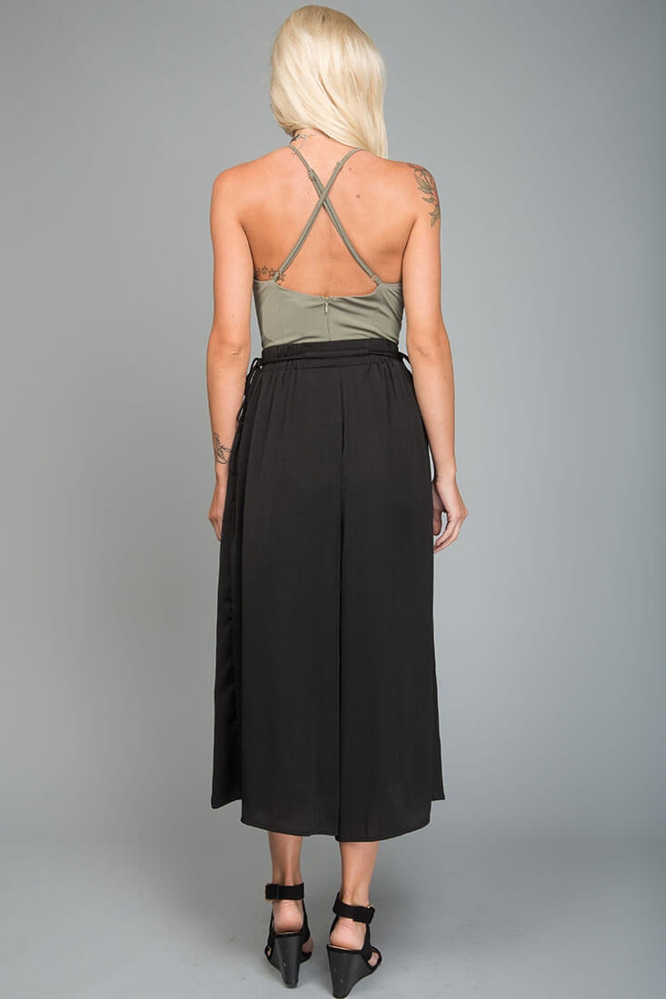 Lucy Loose Fit Wide Leg Pants Black by Selfie Leslie