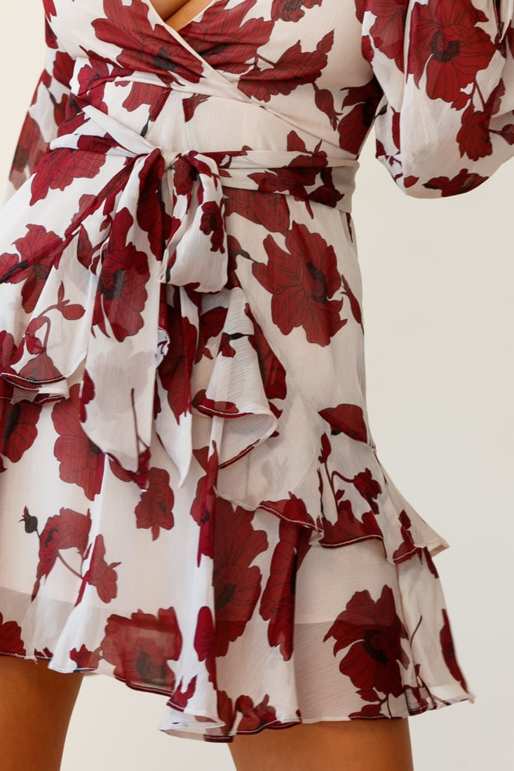 Kerry Layered Balloon Sleeve Dress Floral Print Beige by Selfie Leslie