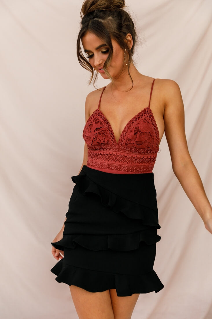 Sanctuary Tie Back Appliqué Bodysuit Rose by Selfie Leslie