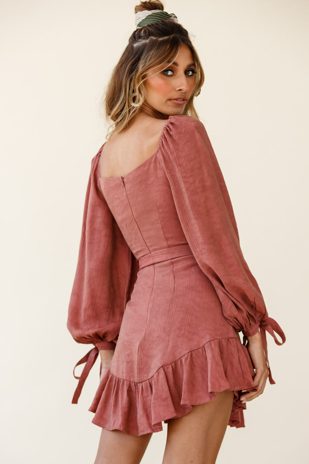 Make Memories Balloon Sleeve Molded Bust Dress Antique Rose by Selfie Leslie