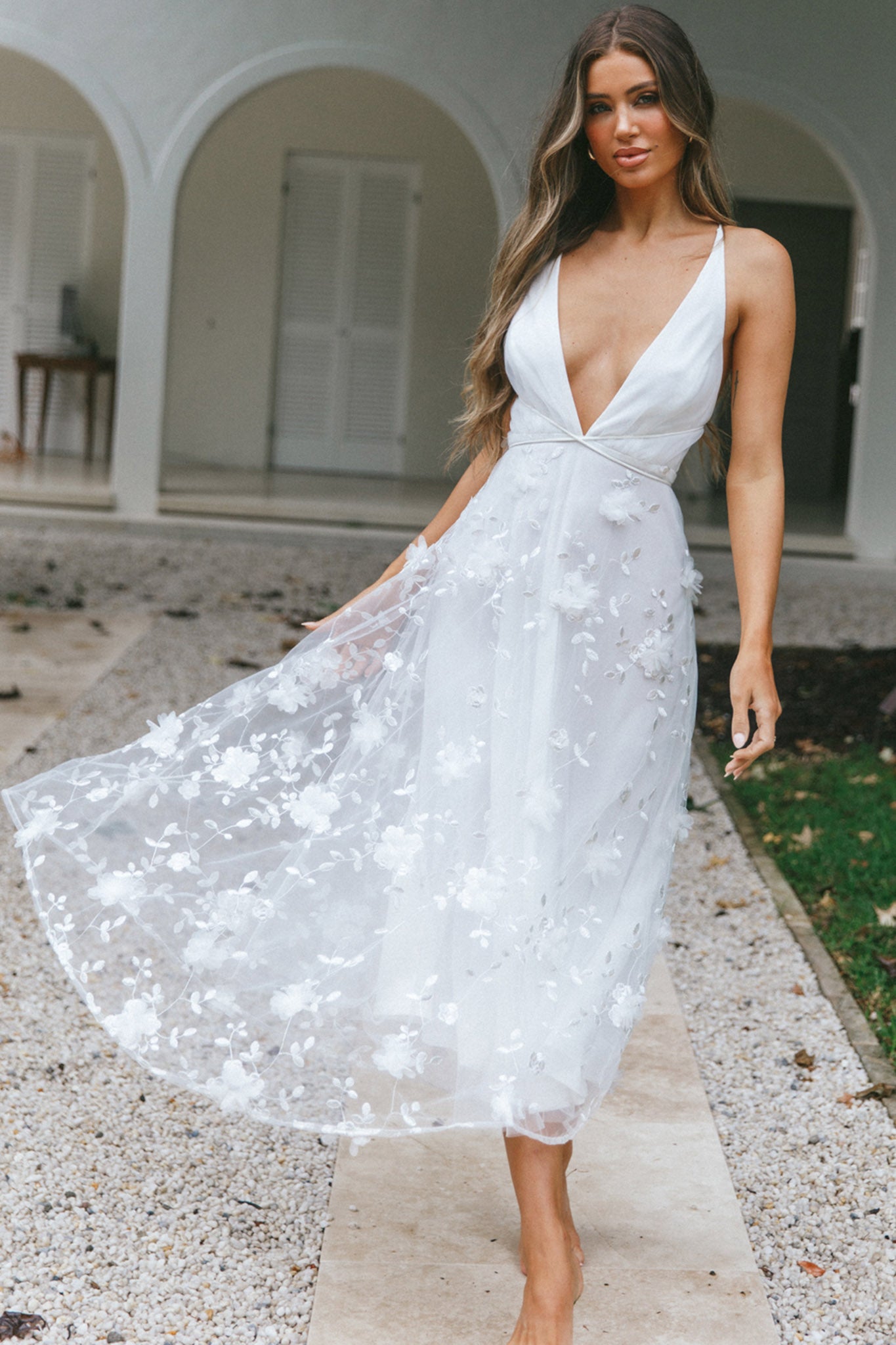 knee length dresses for ladies Floating by Plunging Neckline Mesh Overlay Midi Dress White L