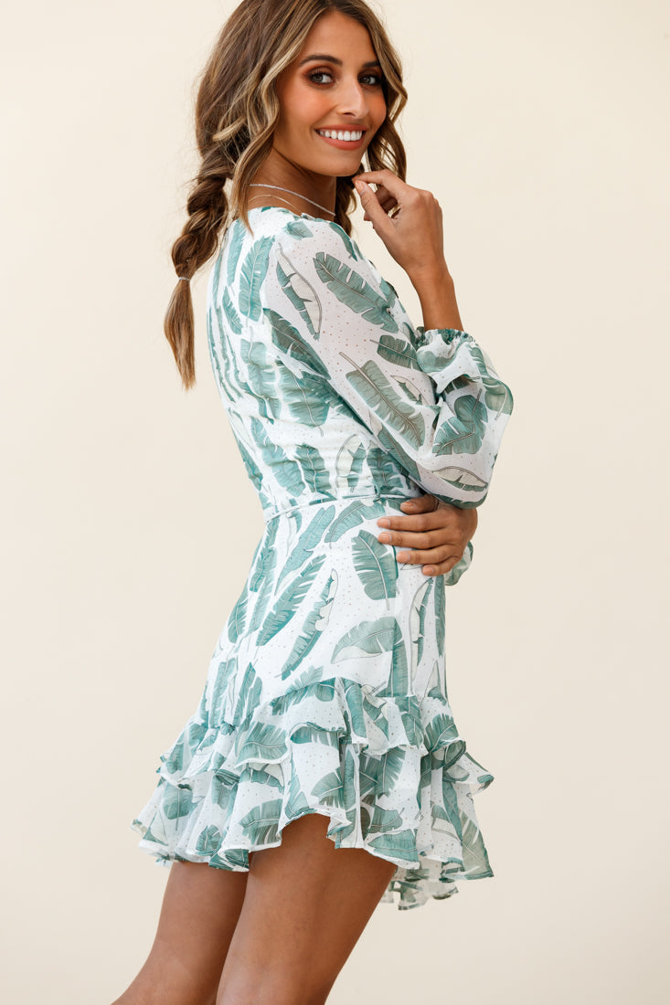 Tozzi Long Balloon Sleeve V-Neckline Dress Feather Print White by Selfie Leslie