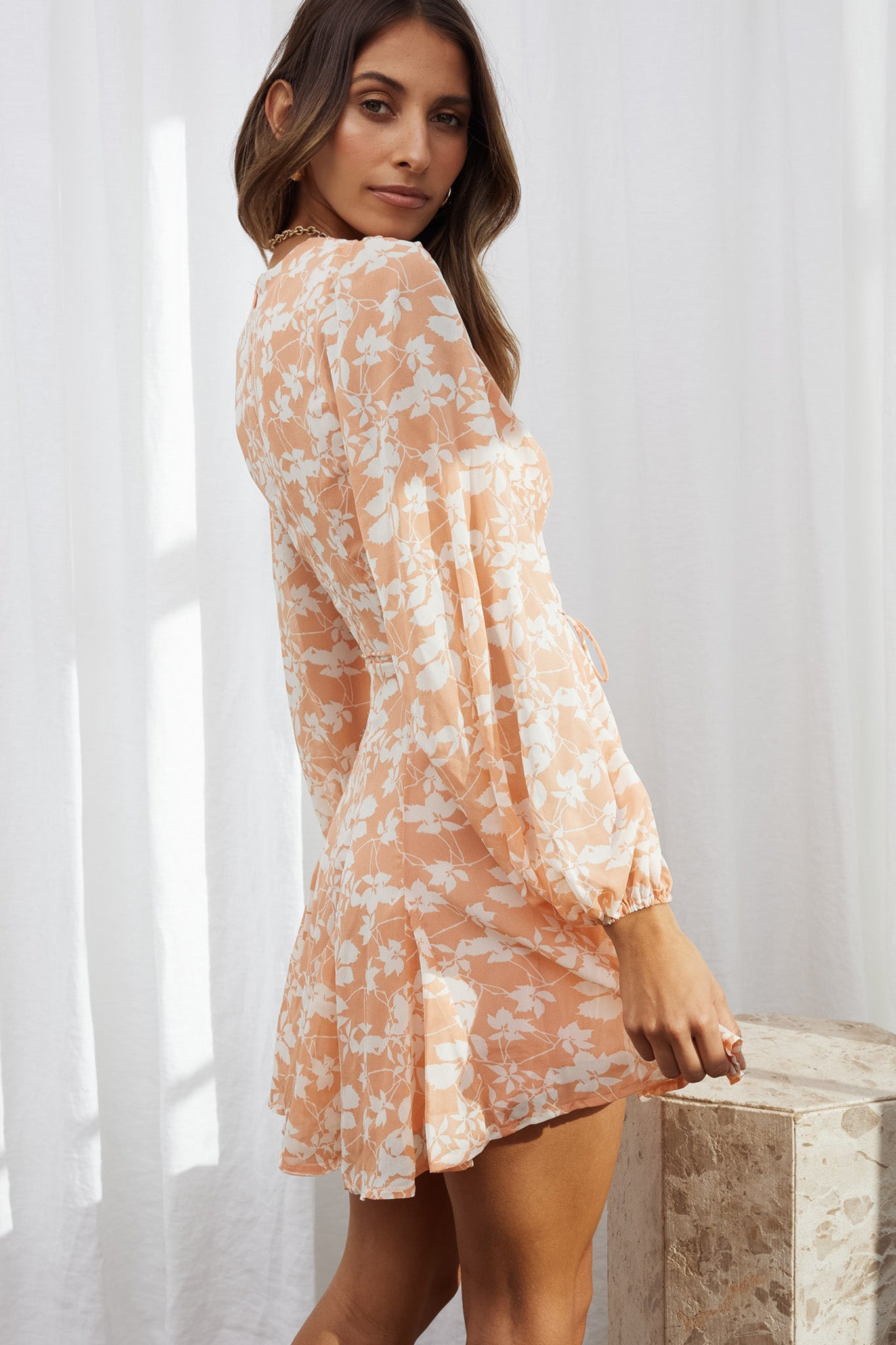 Estelle Long Sleeve V-Neckline Dress Leaf Print Rose by Selfie Leslie