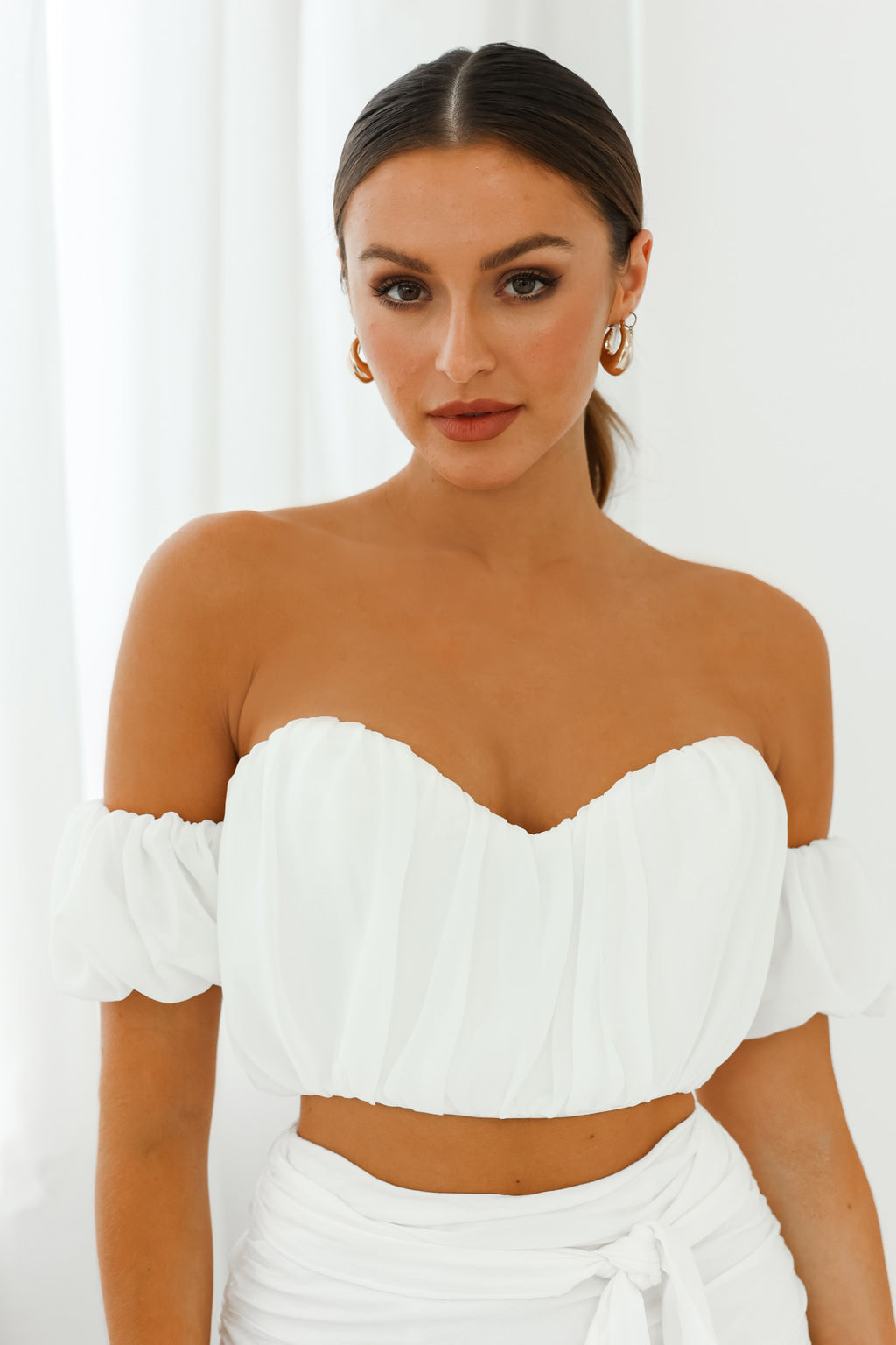 Bisous Sweetheart Neckline Ruched Off-Shoulder Crop Top White by Selfie Leslie