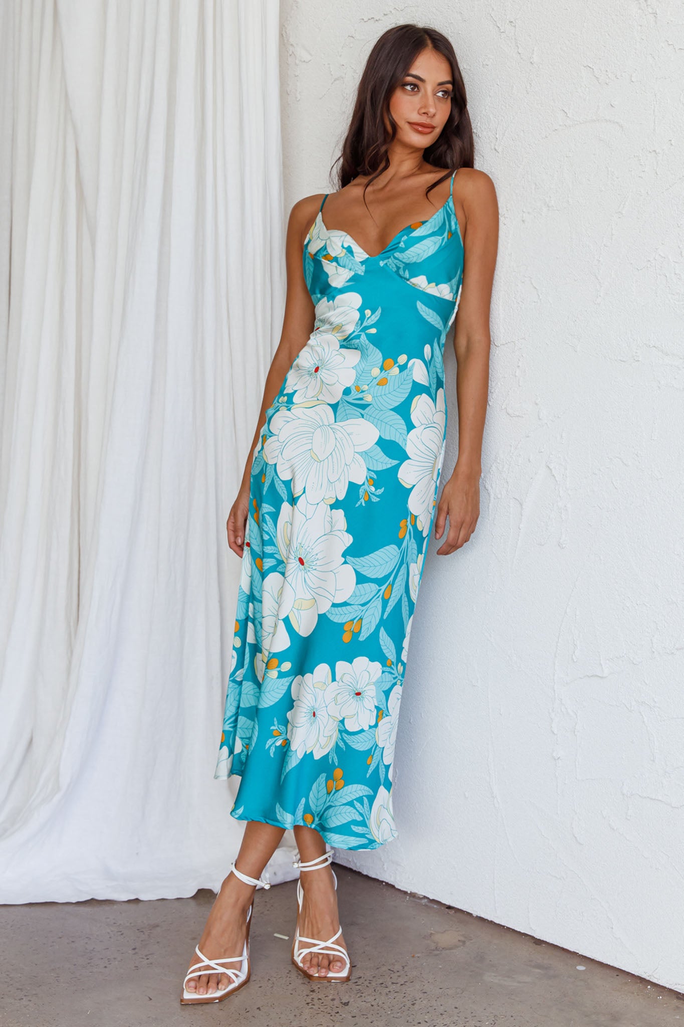 Infinity Pintuck Bust Midi Dress Flower Teal by Selfie Leslie