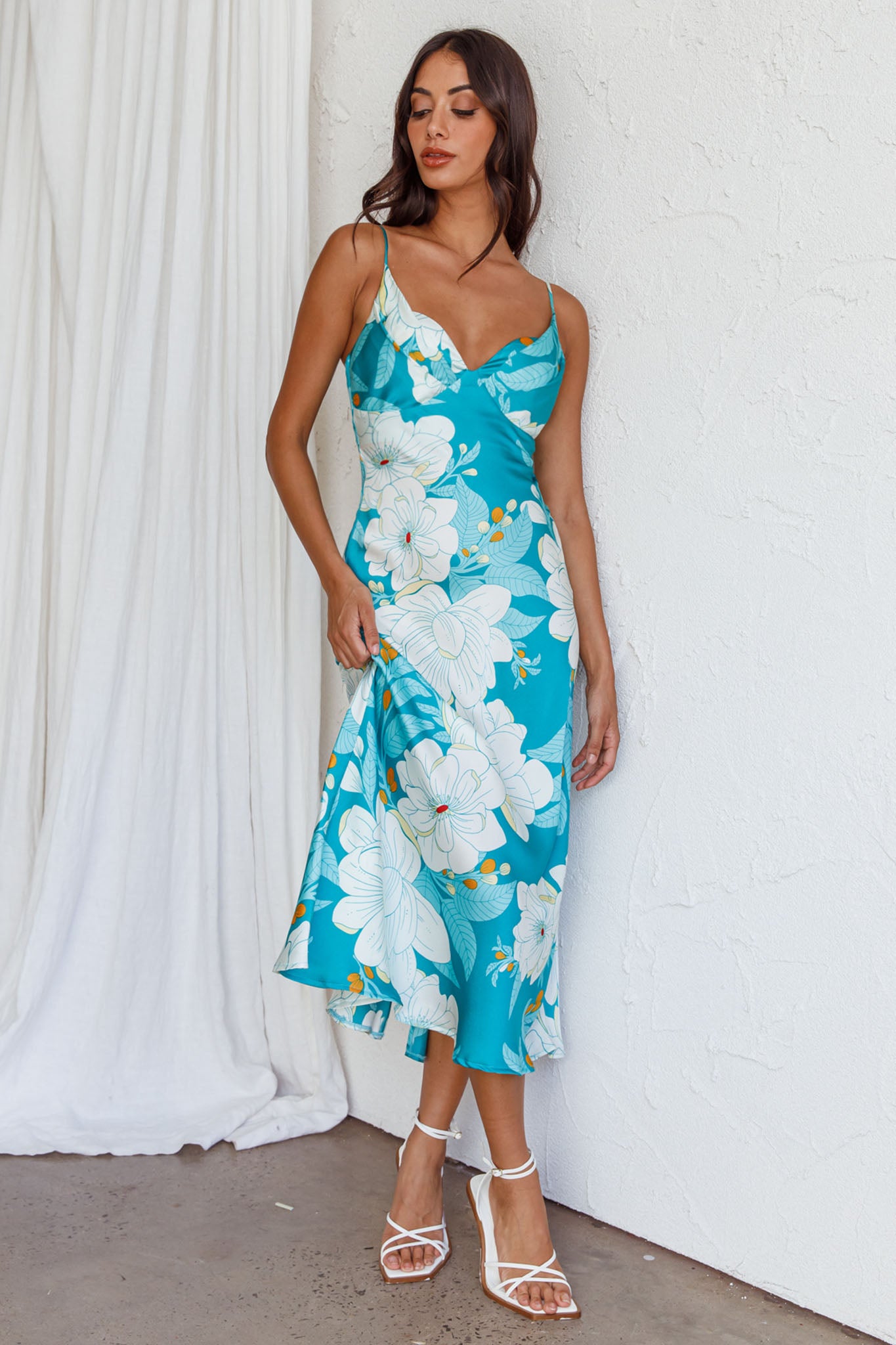 Infinity Pintuck Bust Midi Dress Flower Teal by Selfie Leslie