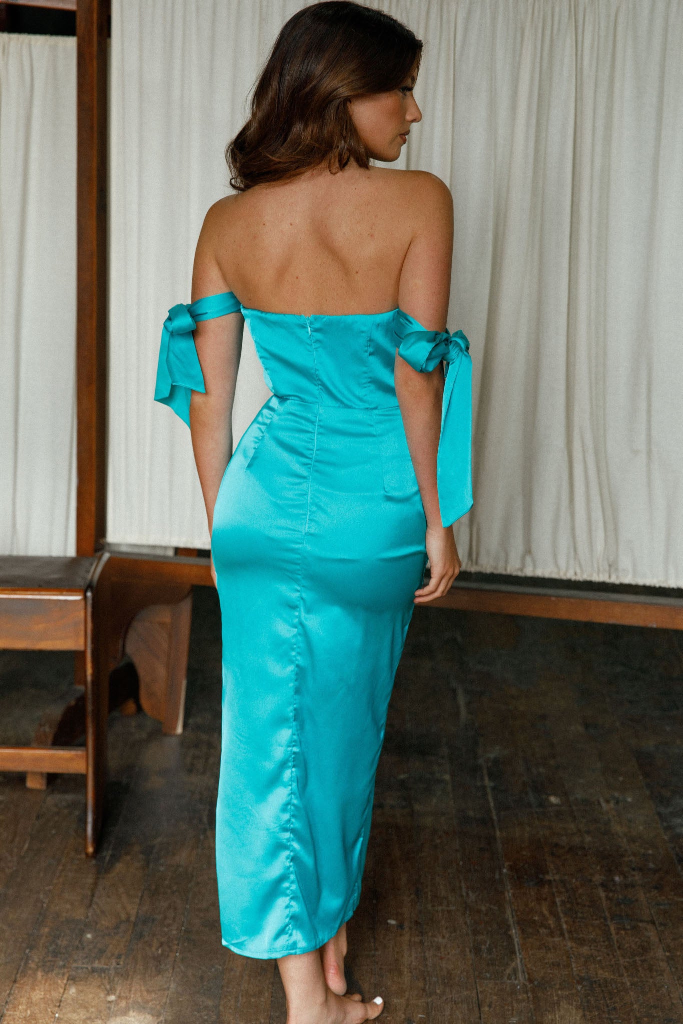 Engelique Tied Sleeve Midi Dress Jade by Selfie Leslie