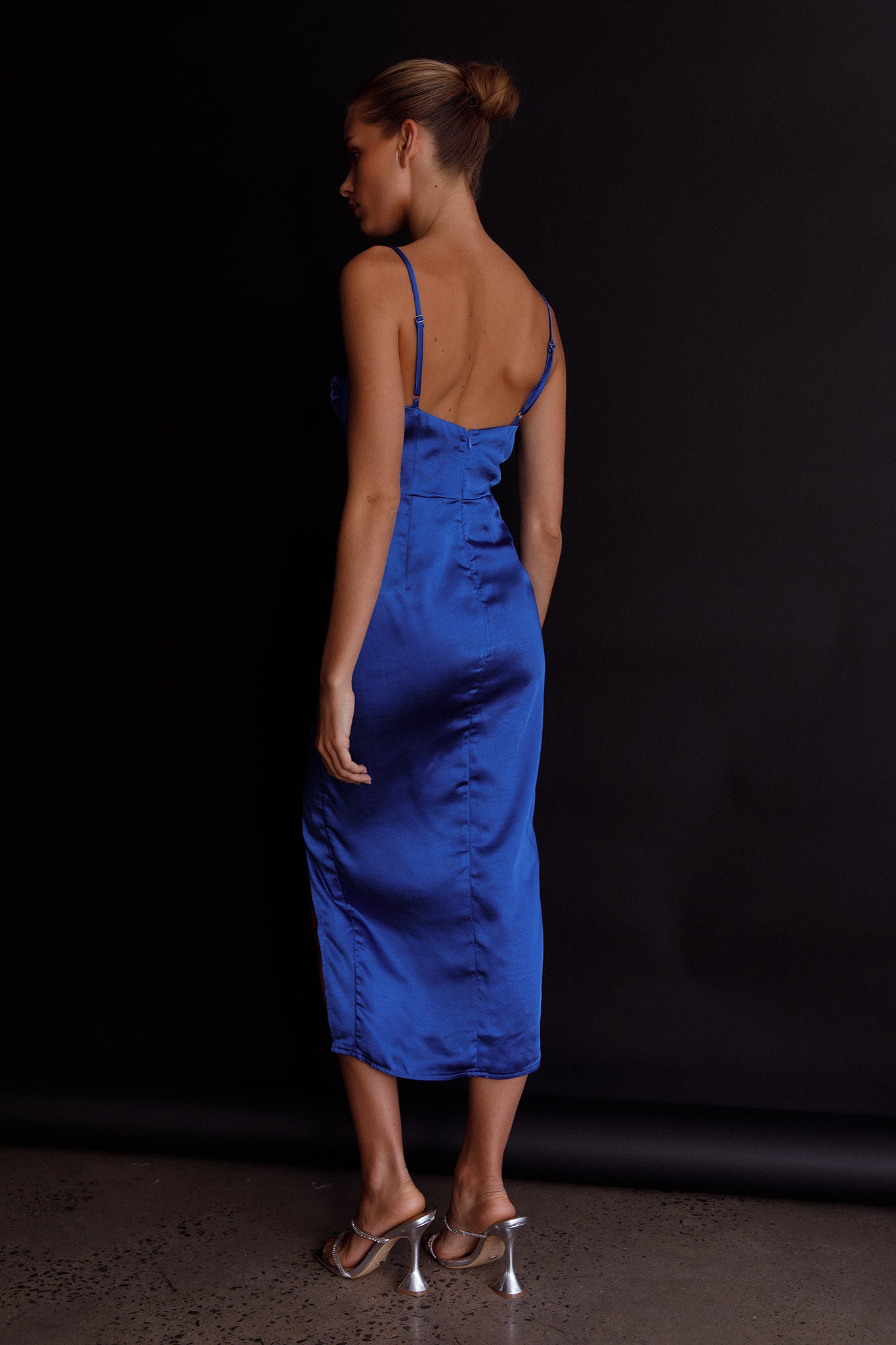 midi cocktail dresses with sleeves Mac Duggal - Blue Long Sleeve V-Neck Micro Ruffle Midi Dress