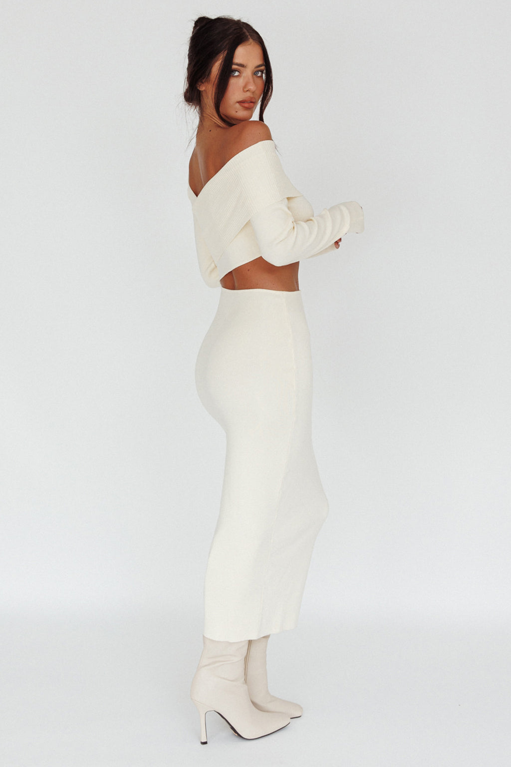 Tamar Long Sleeve One-Shoulder Midi Dress Cream by Selfie Leslie
