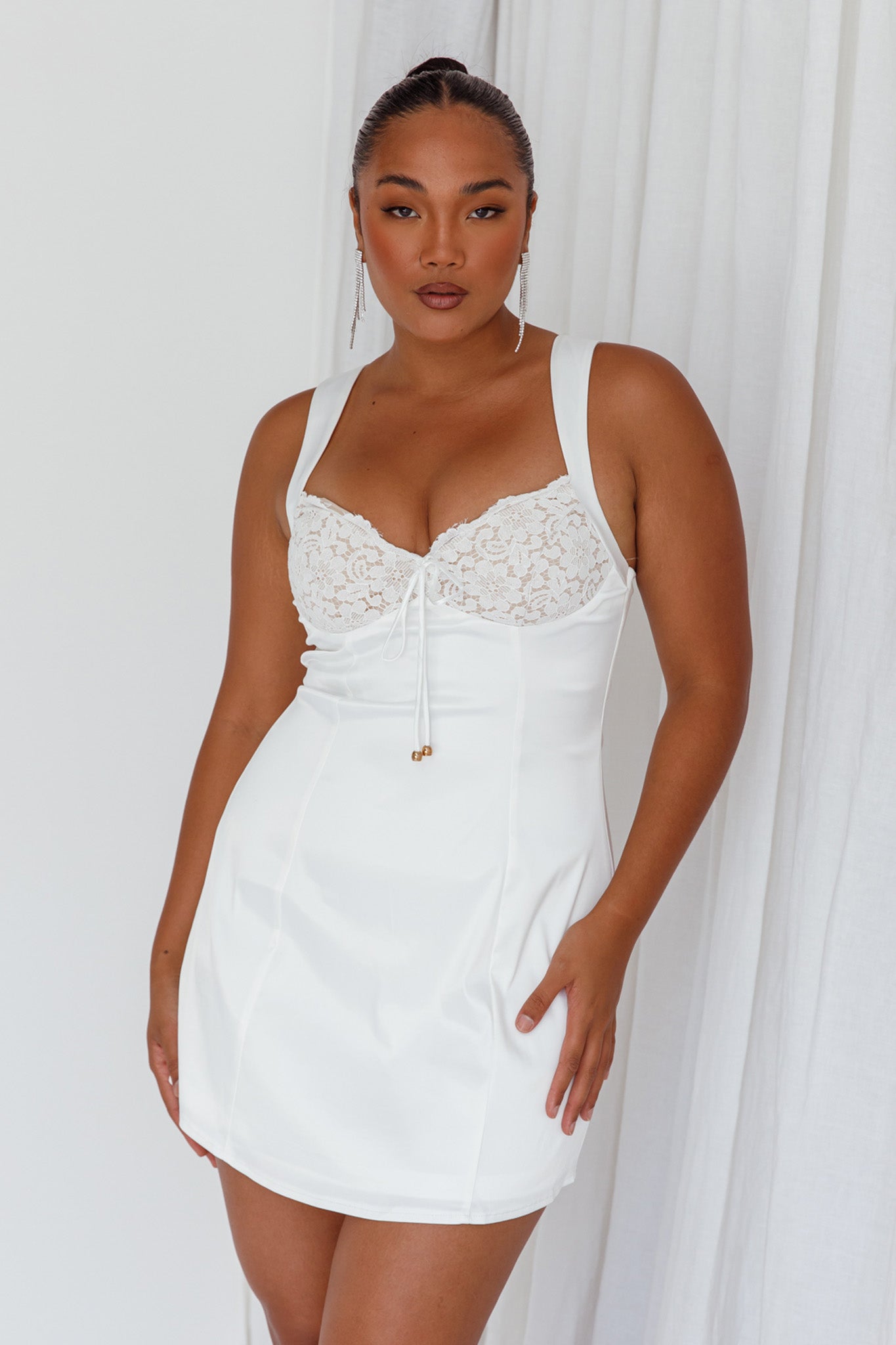 long lavender lace dress La Femme Strappy-Back Tight Long Lace Prom Dress Lavender / 2